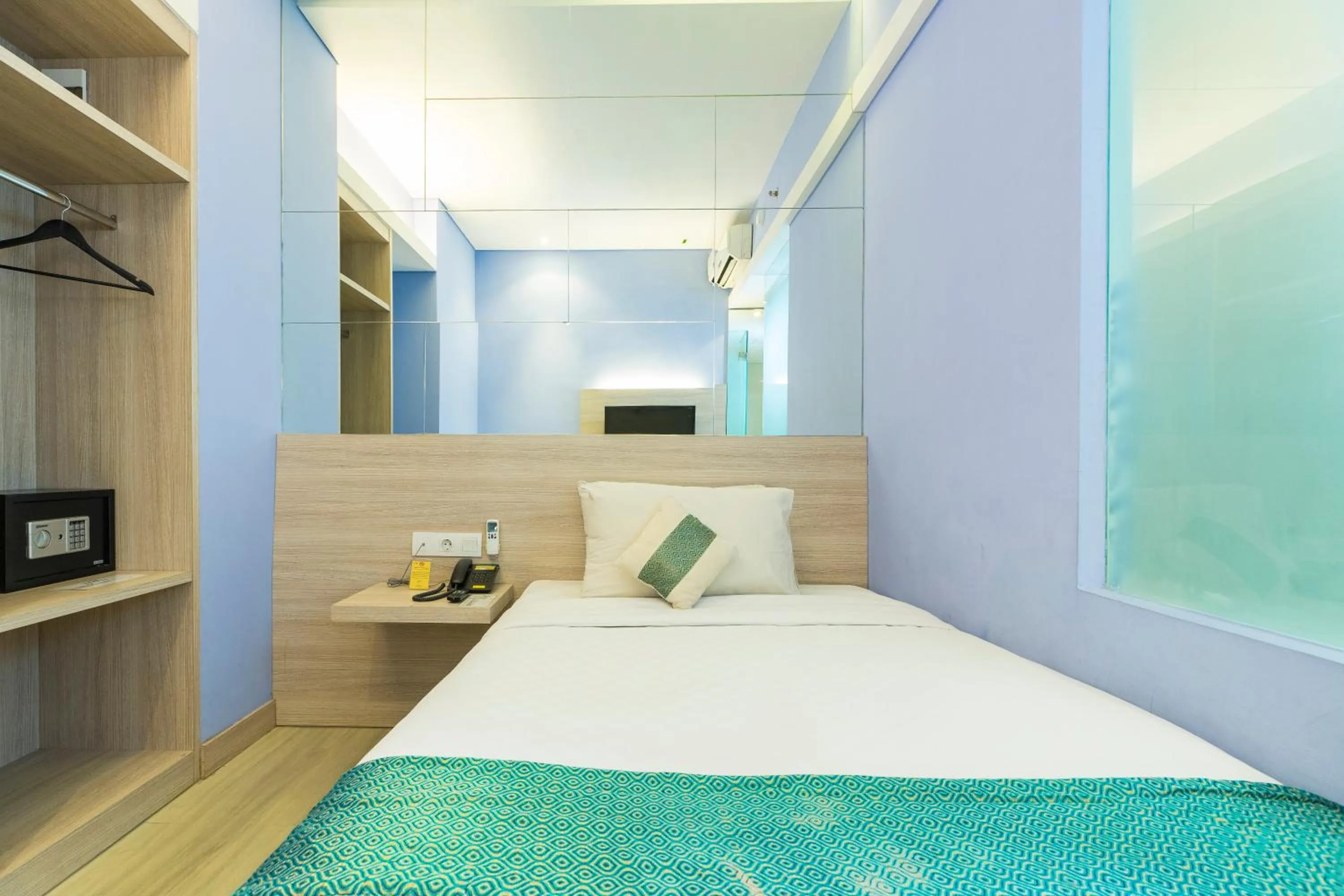 Superior Single Room in Royal City Hotel Jakarta