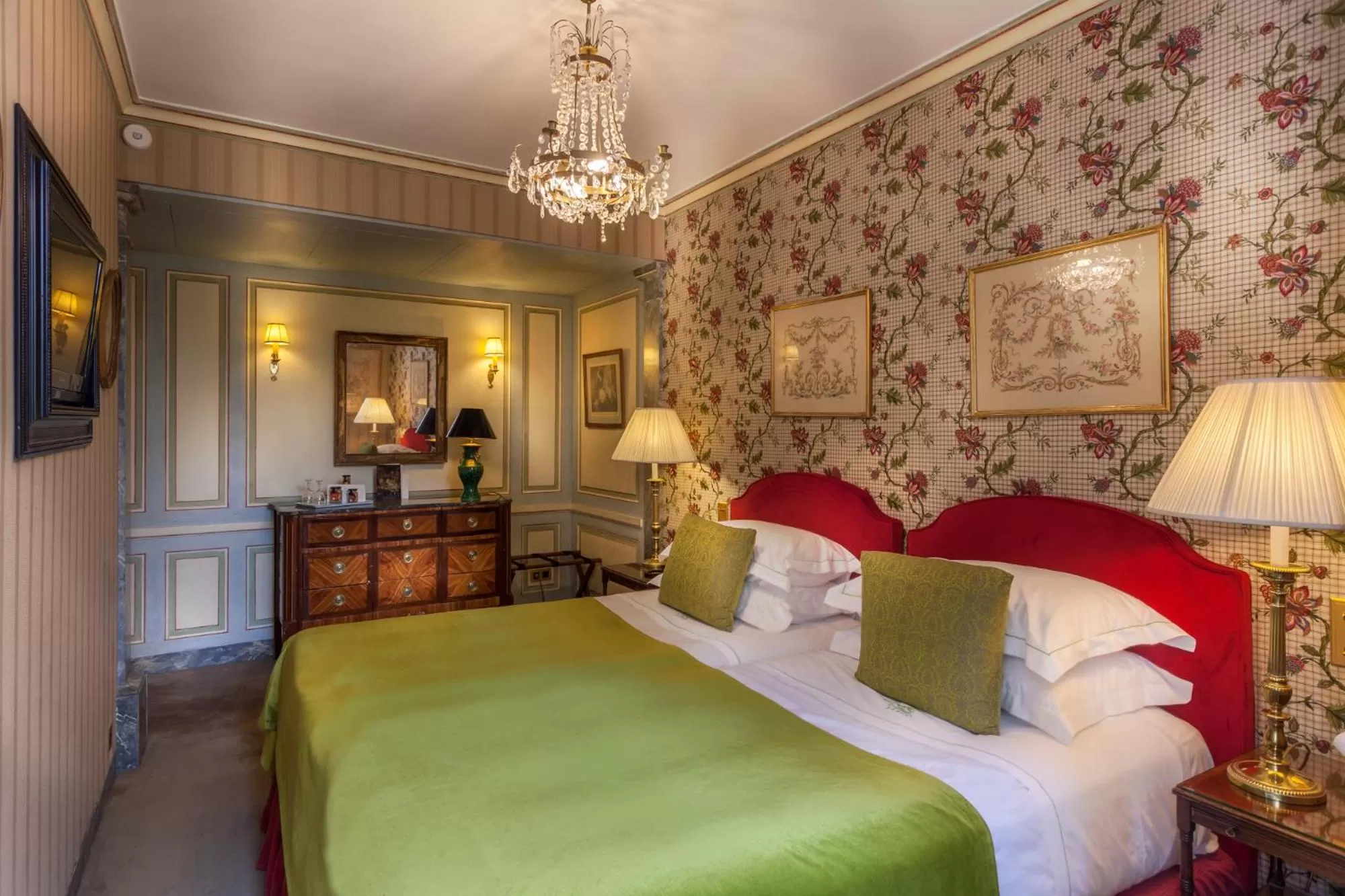 Suite in Hôtel Duc De St-Simon