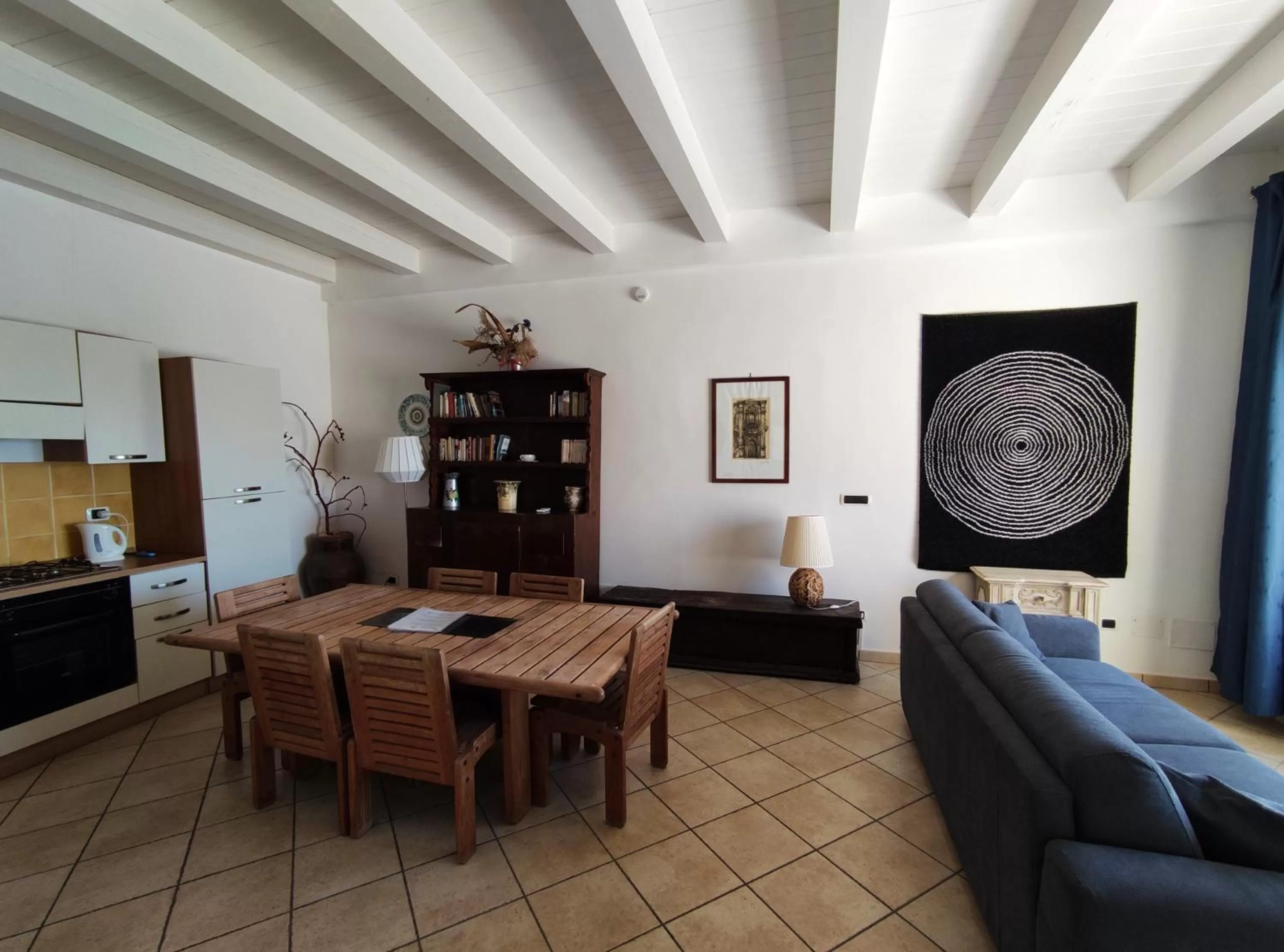 Presidential Two-Bedroom Apartment in La Rosa Sul Mare