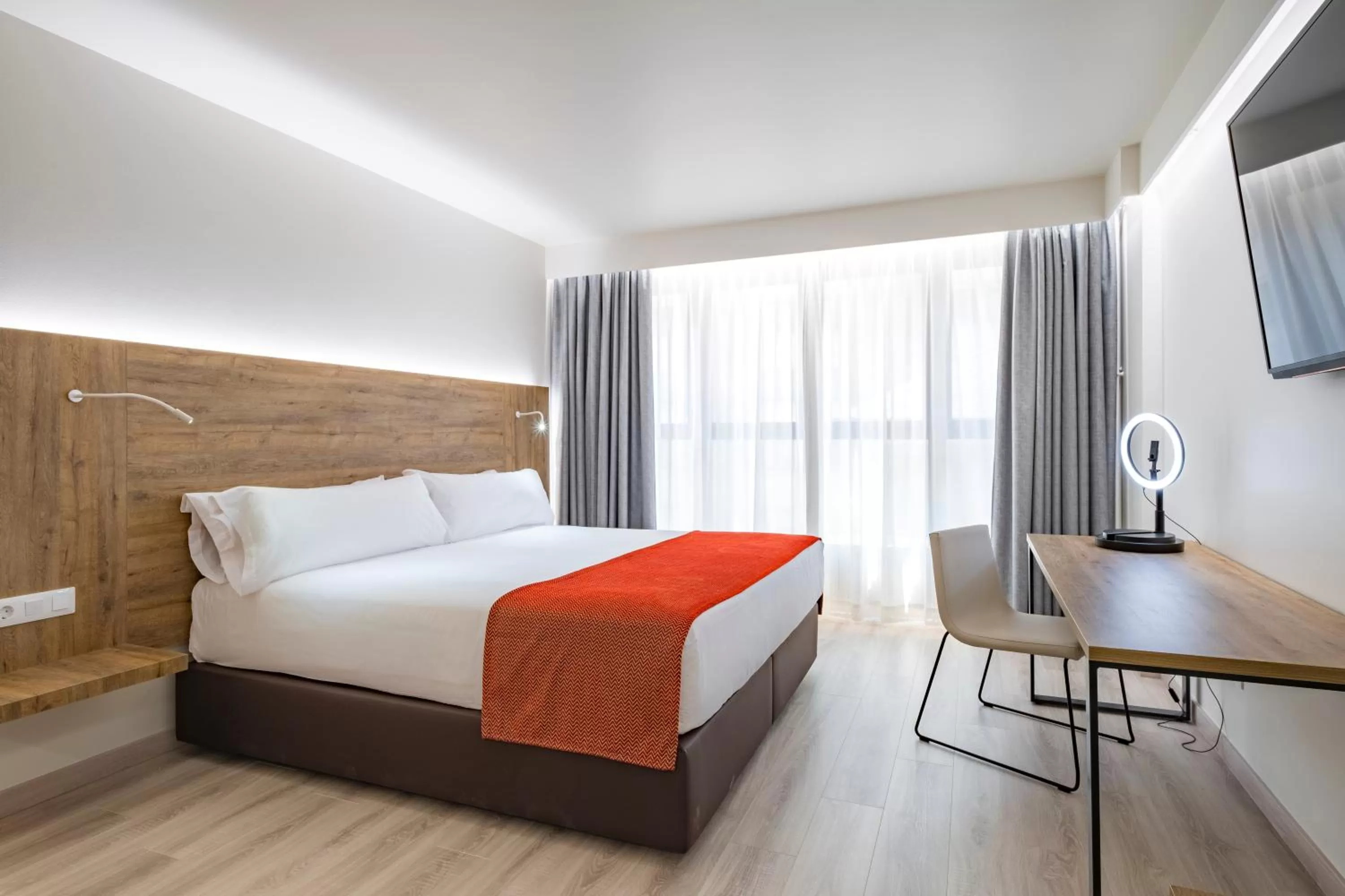 Deluxe Quadruple Room in Exe Prisma