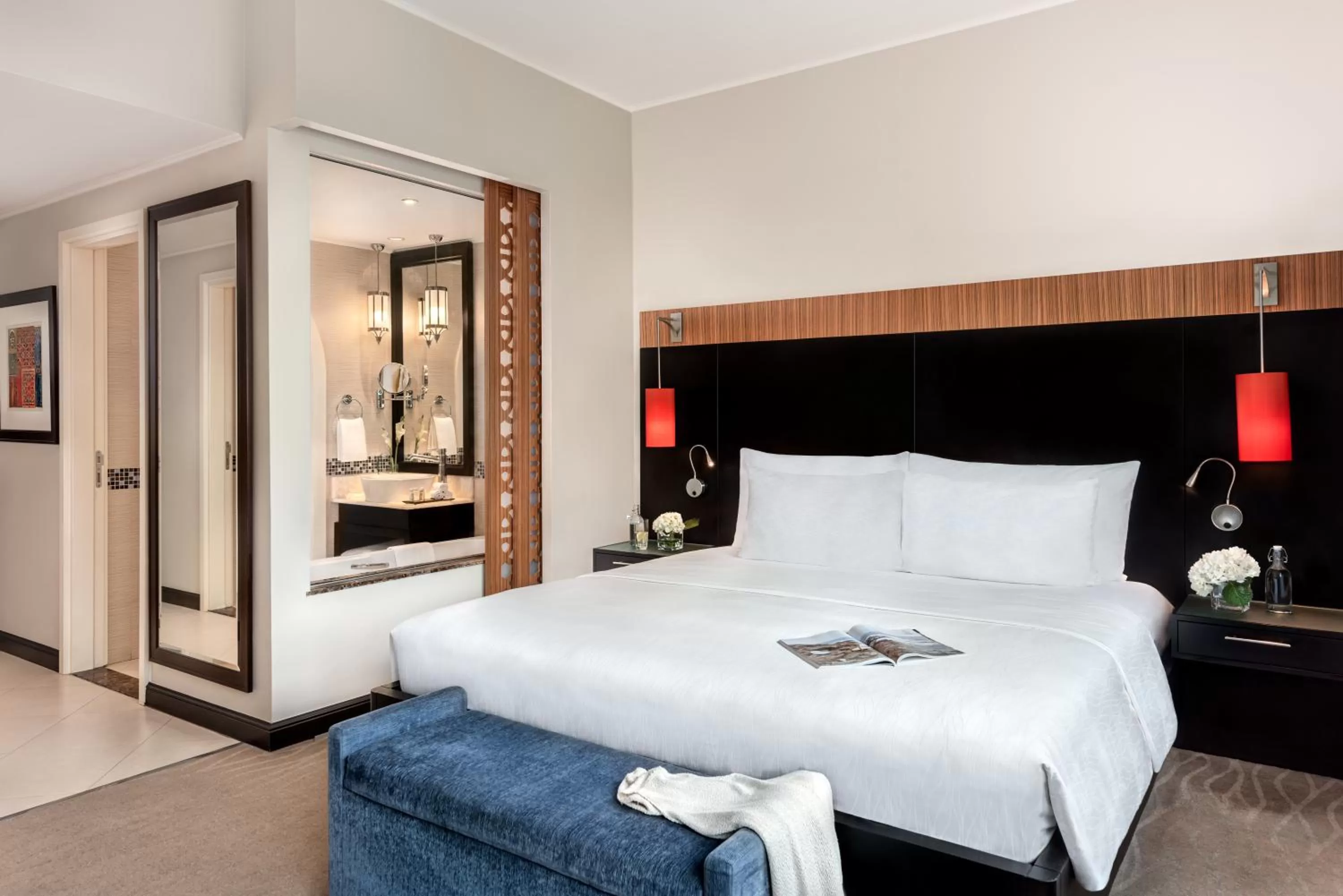 Executive Room With Free Shuttle Bus to Public Beach in Oaks Ibn Battuta Gate Dubai