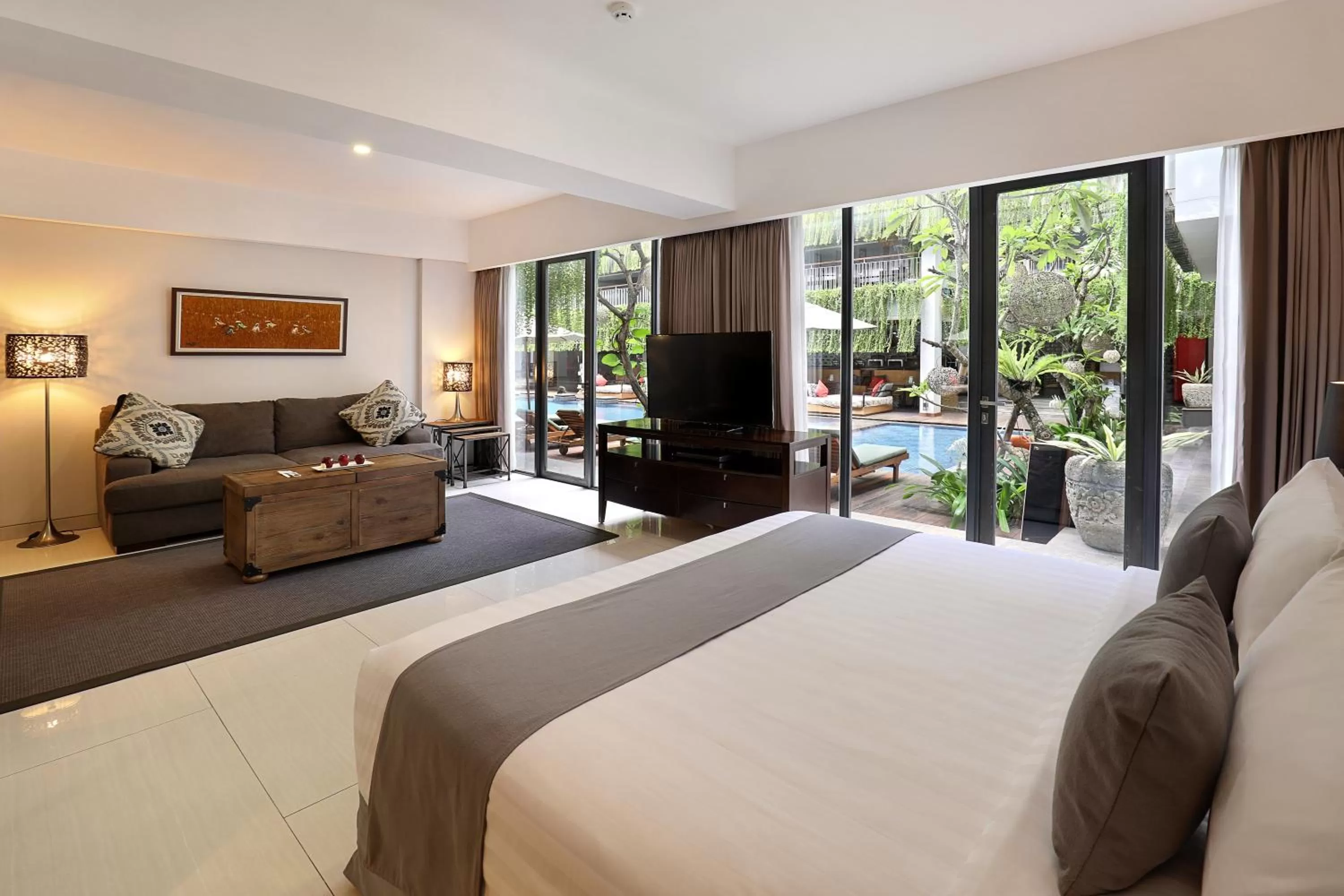 Suite in Hotel NEO+ Kuta Legian by ASTON