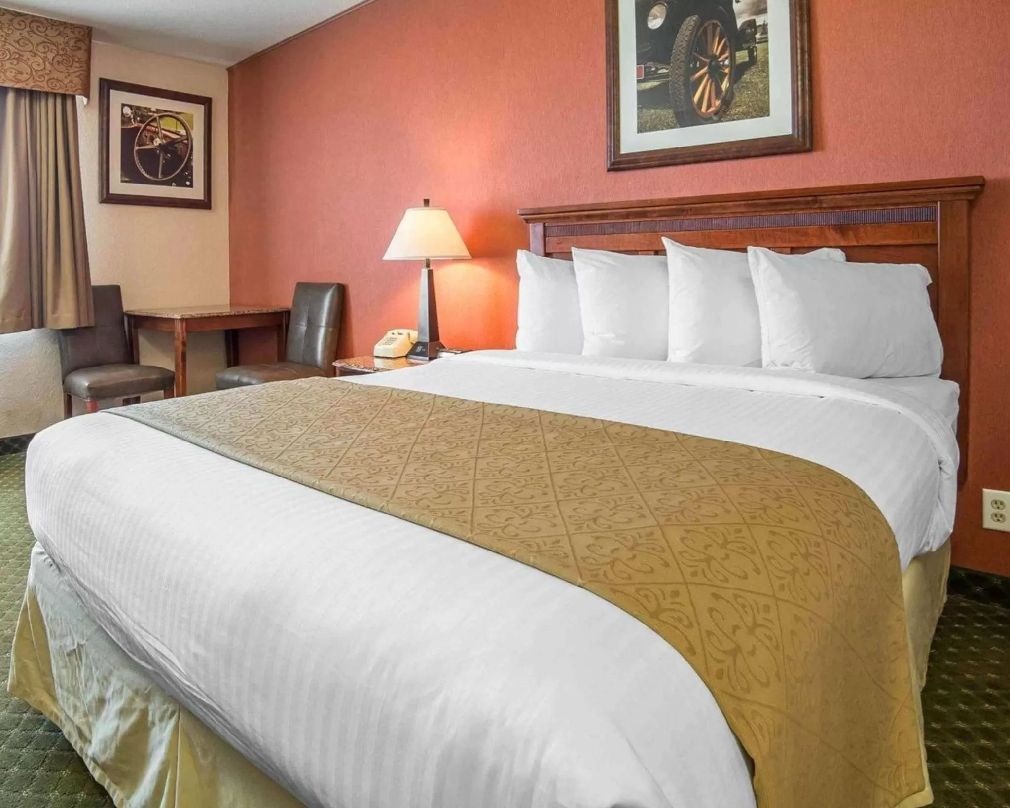 Queen Room - Non-Smoking in Quality Inn Winnemucca - Model T Casino