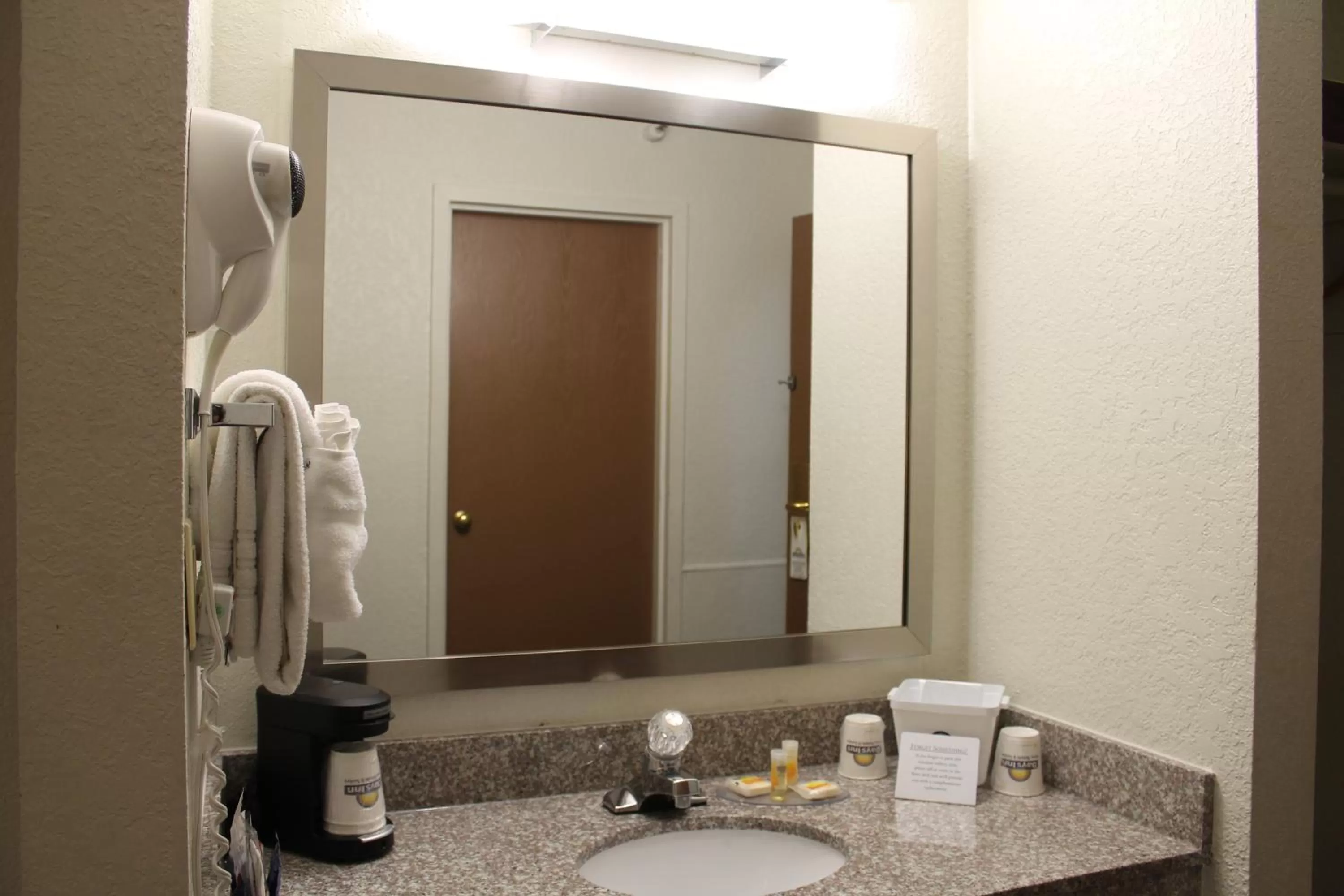 Standard Room with Two Double Beds - Smoking in Days Inn & Suites by Wyndham Bridgeport - Clarksburg