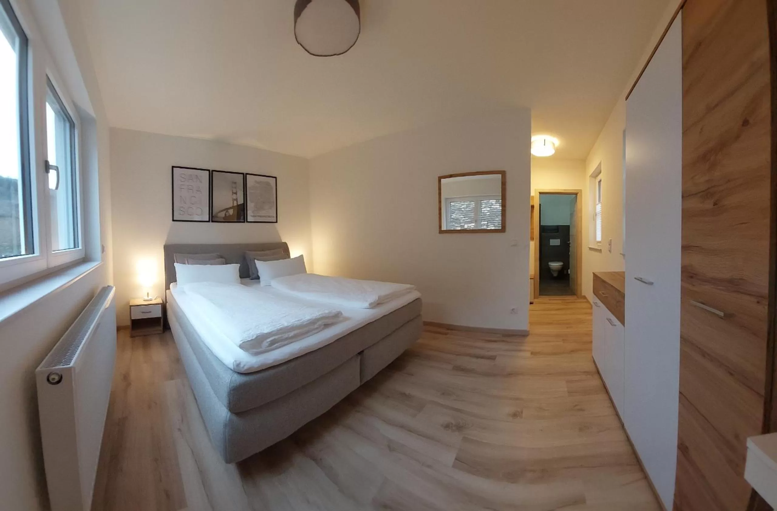 Deluxe Double Room with Shower - single occupancy in Gasthaus Goldener Stern