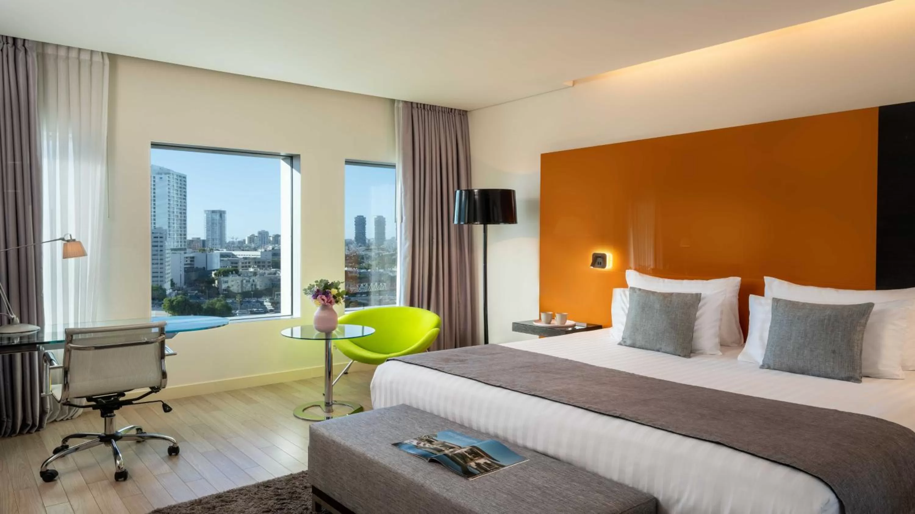 Standard Room in Crowne Plaza Tel Aviv City Center by IHG