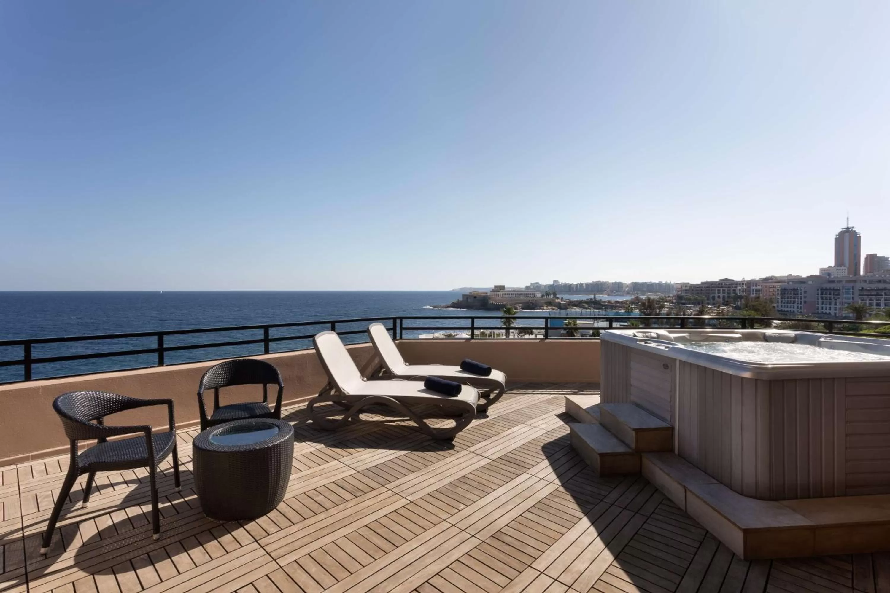 Premium Suite with Outdoor Whirlpool and Sea View in Radisson Blu Resort, Malta St. Julian's