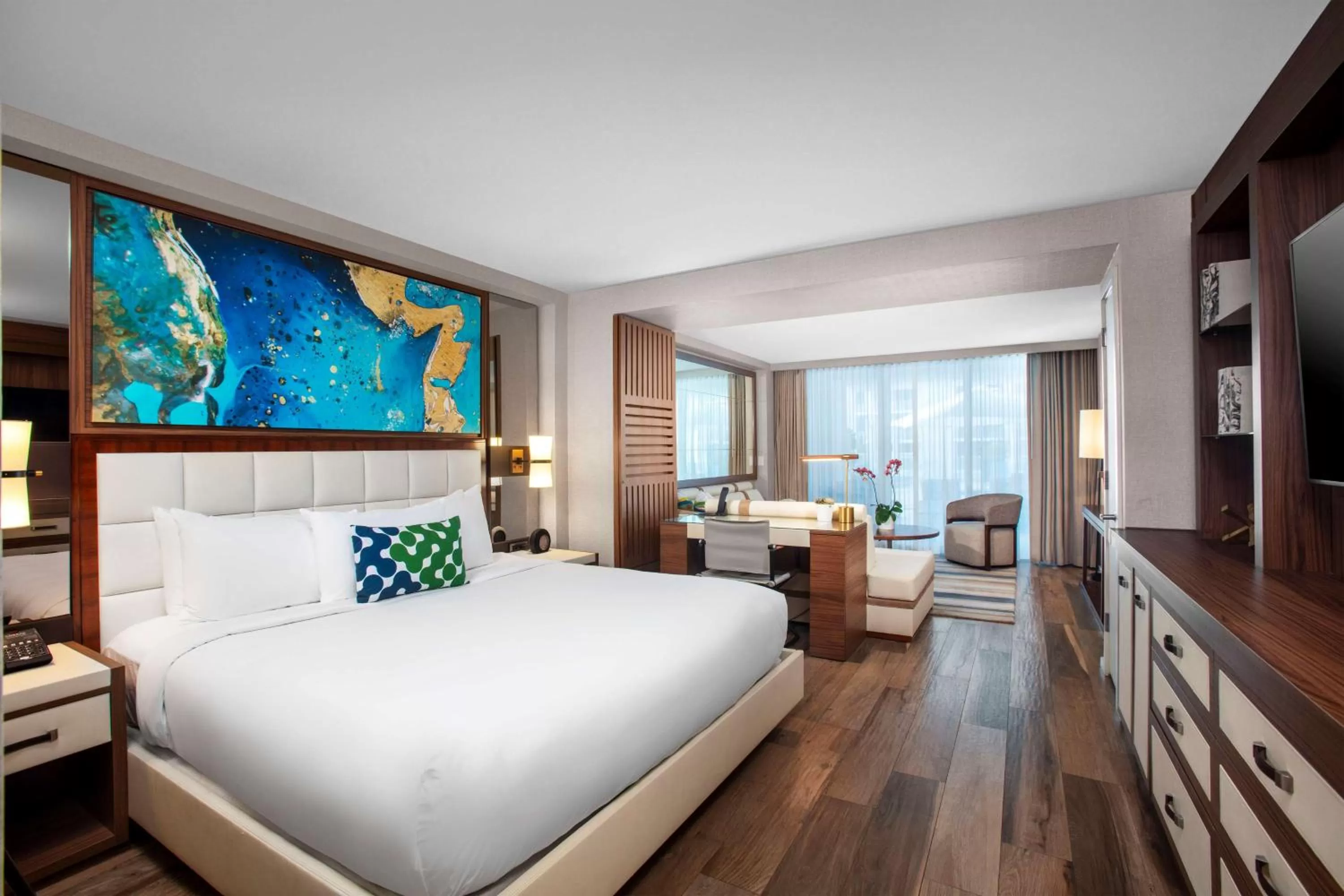 Junior Suite with Partial Ocean View in Conrad Fort Lauderdale Beach