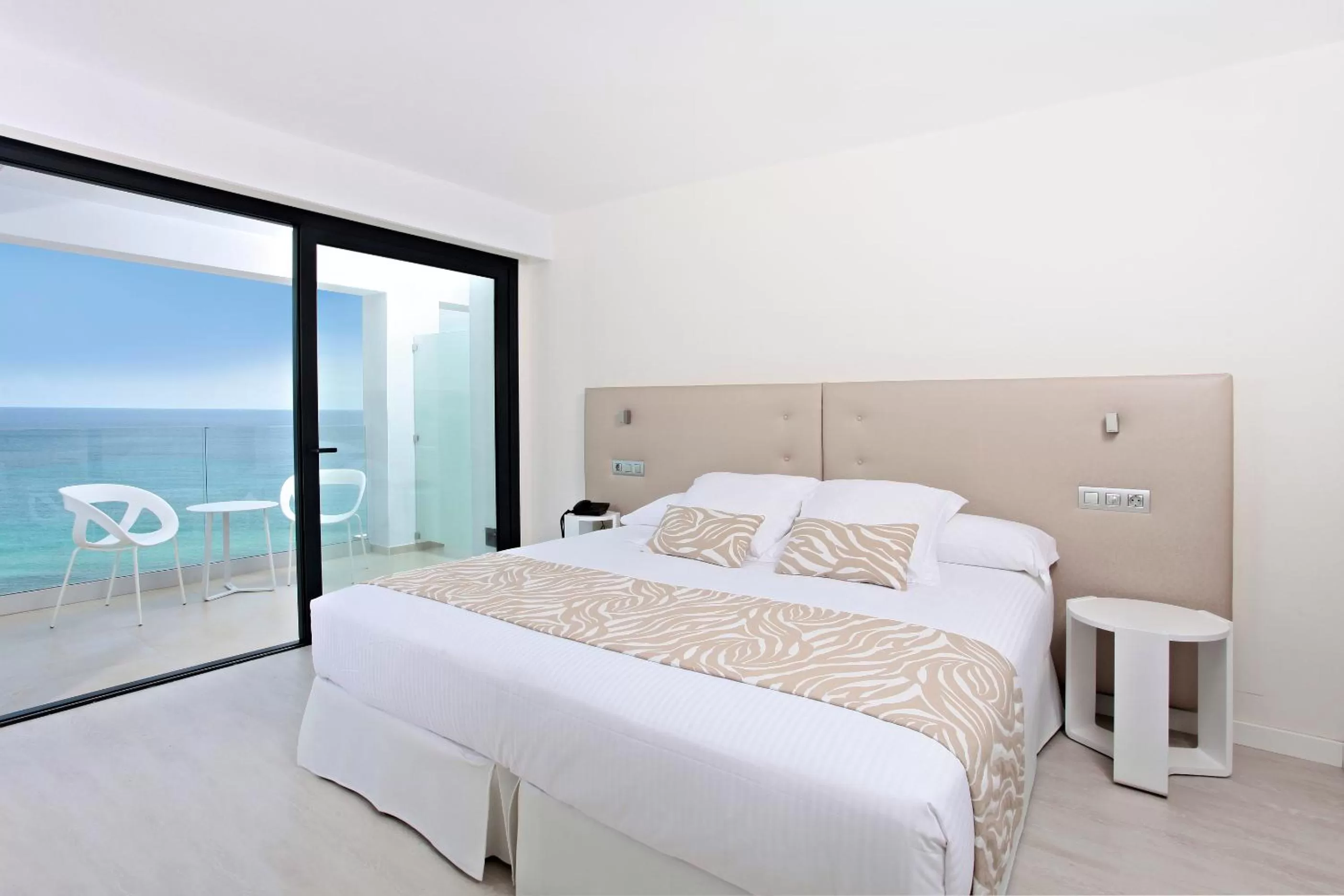 Double Room with Sea View in Iberostar Waves Cala Millor - Adults Only