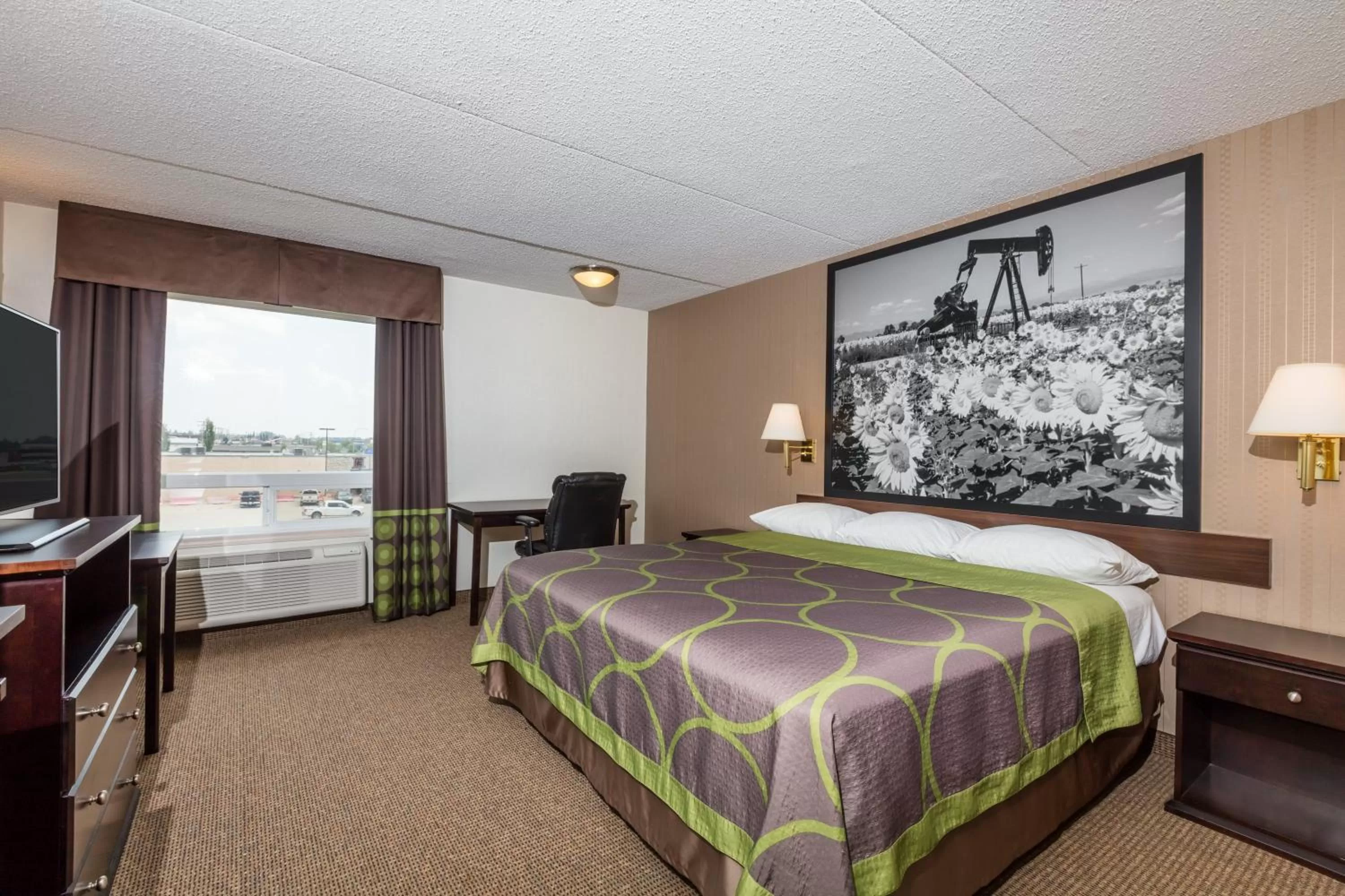 King Room - Non-Smoking in Super 8 by Wyndham Edson