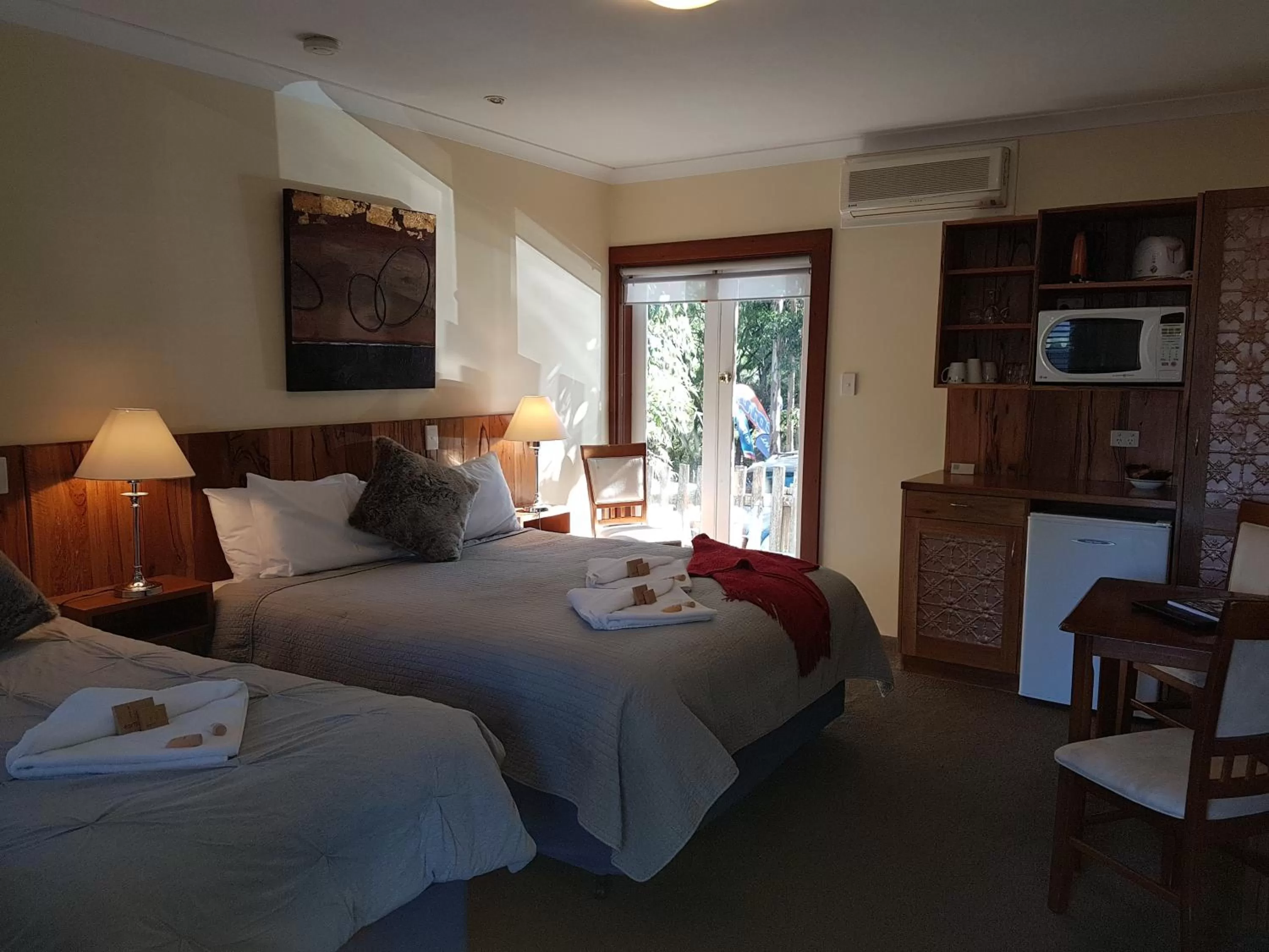 Triple Room with Courtyard View in Adamsons Riverside Accommodation