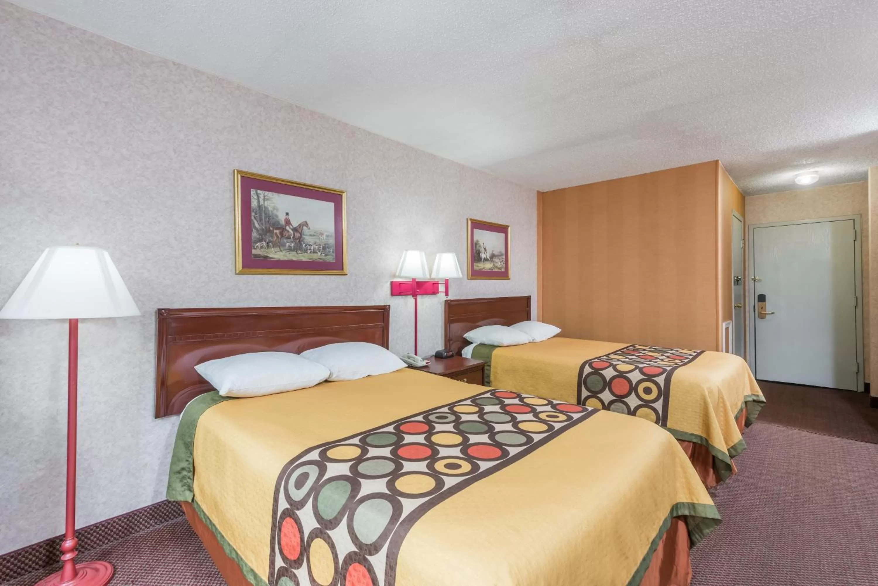 Double Room - Mobility Access/Non-Smoking in Super 8 by Wyndham Hancock MD