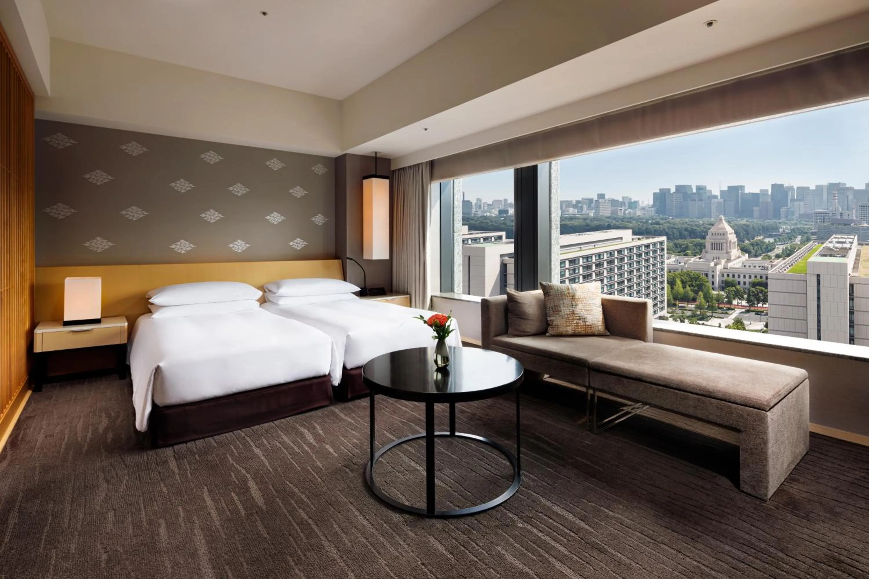 Deluxe Hollywood Twin Room - Non-Smoking in The Capitol Hotel Tokyu