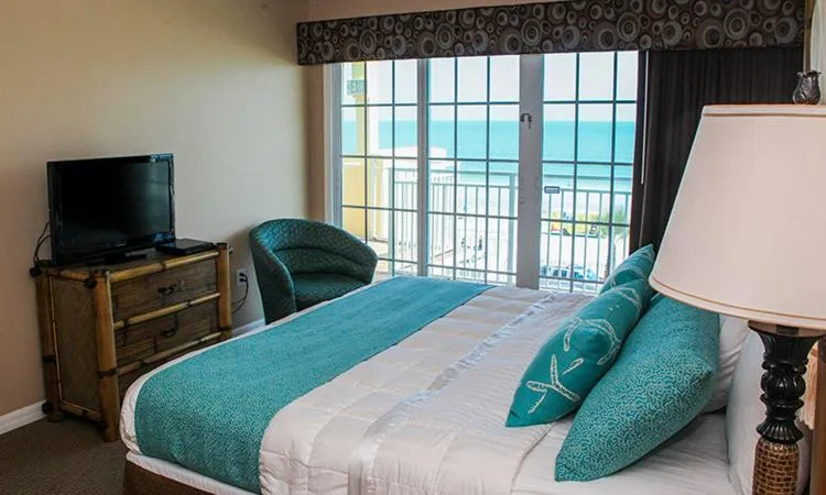 King Suite with Ocean View in Sea Shells Beach Club