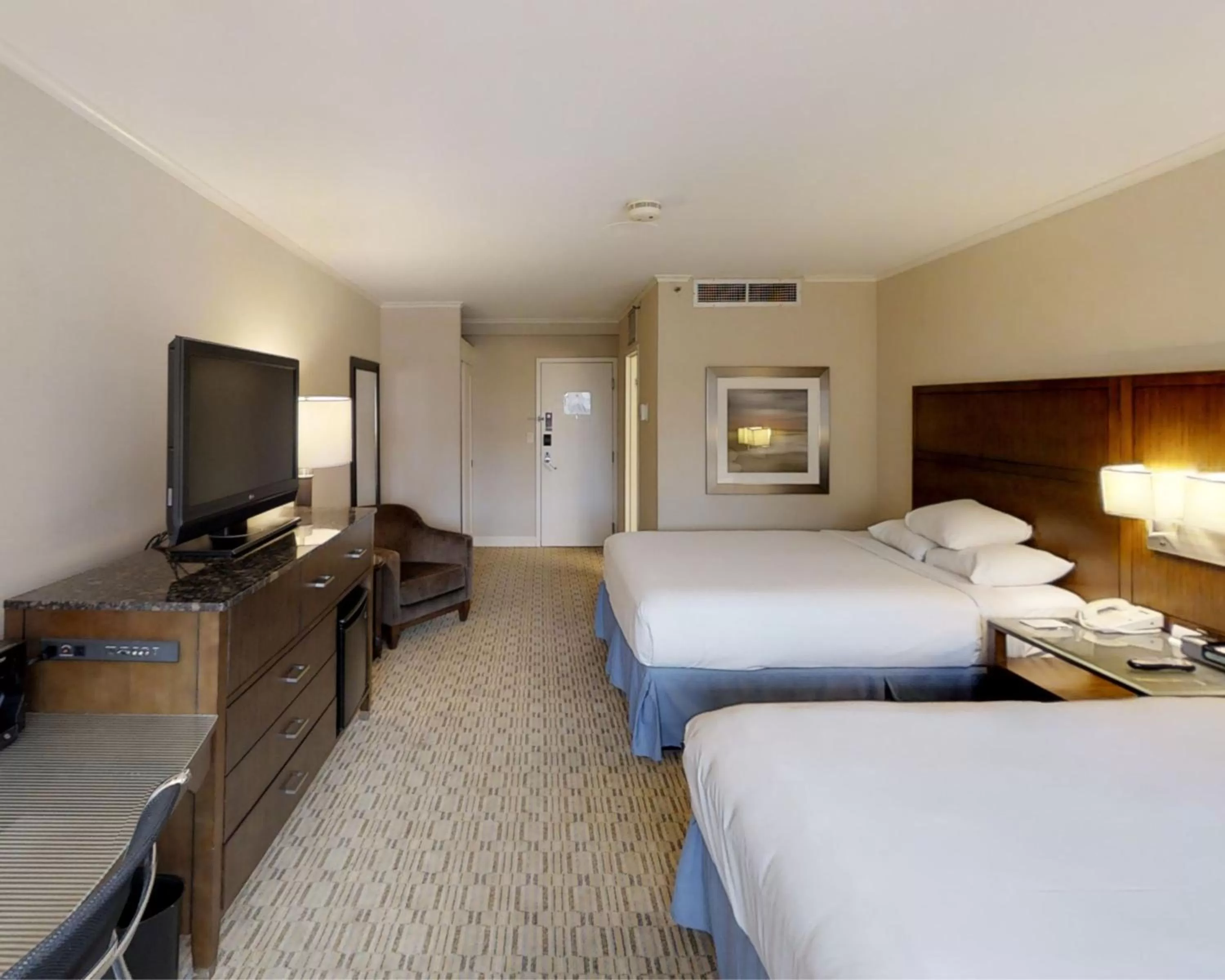 Double Room with Two Double Beds - Club Access in Hyatt Regency Milwaukee