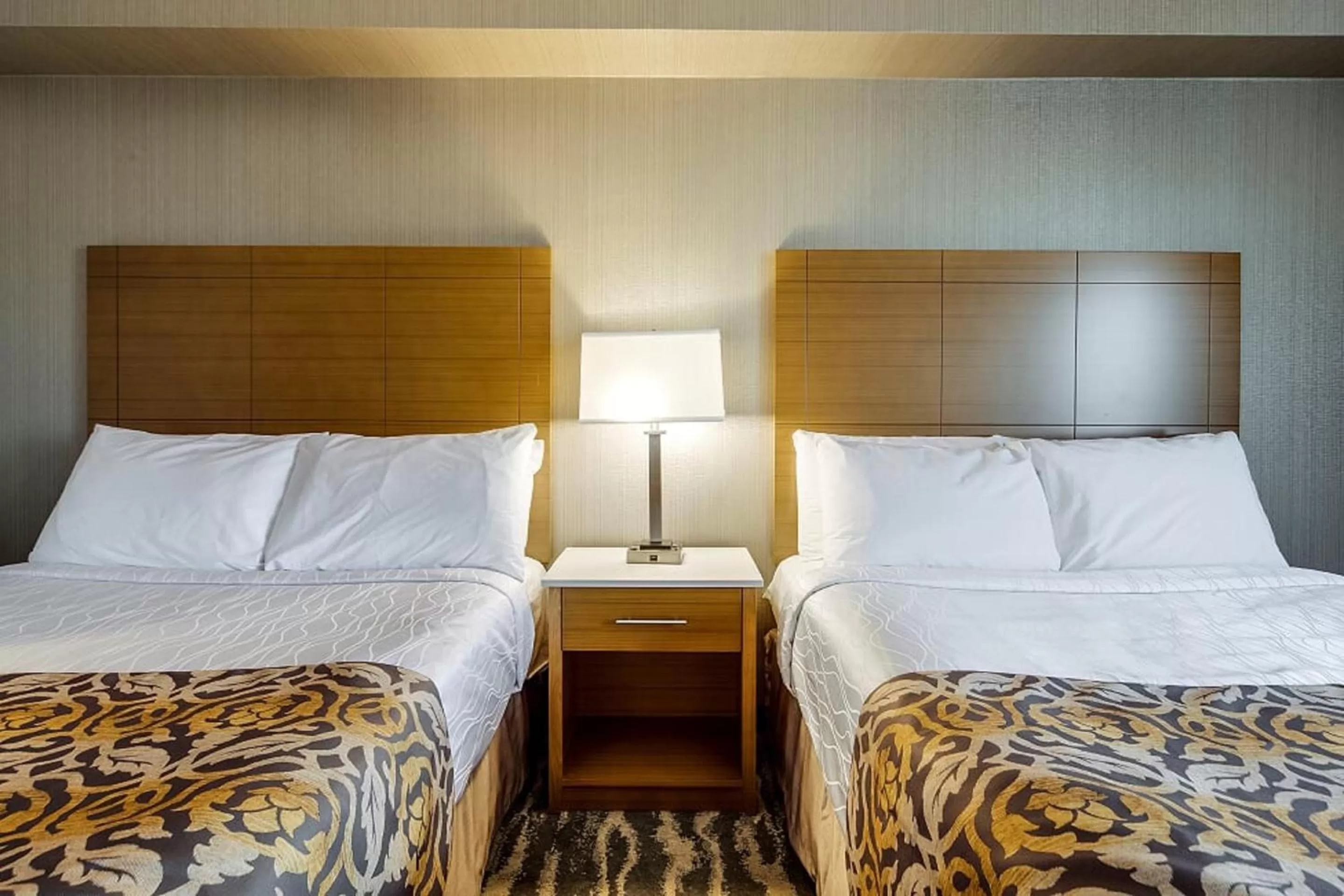 Standard Room with Two Queen Beds in Monte Carlo Inn Brampton