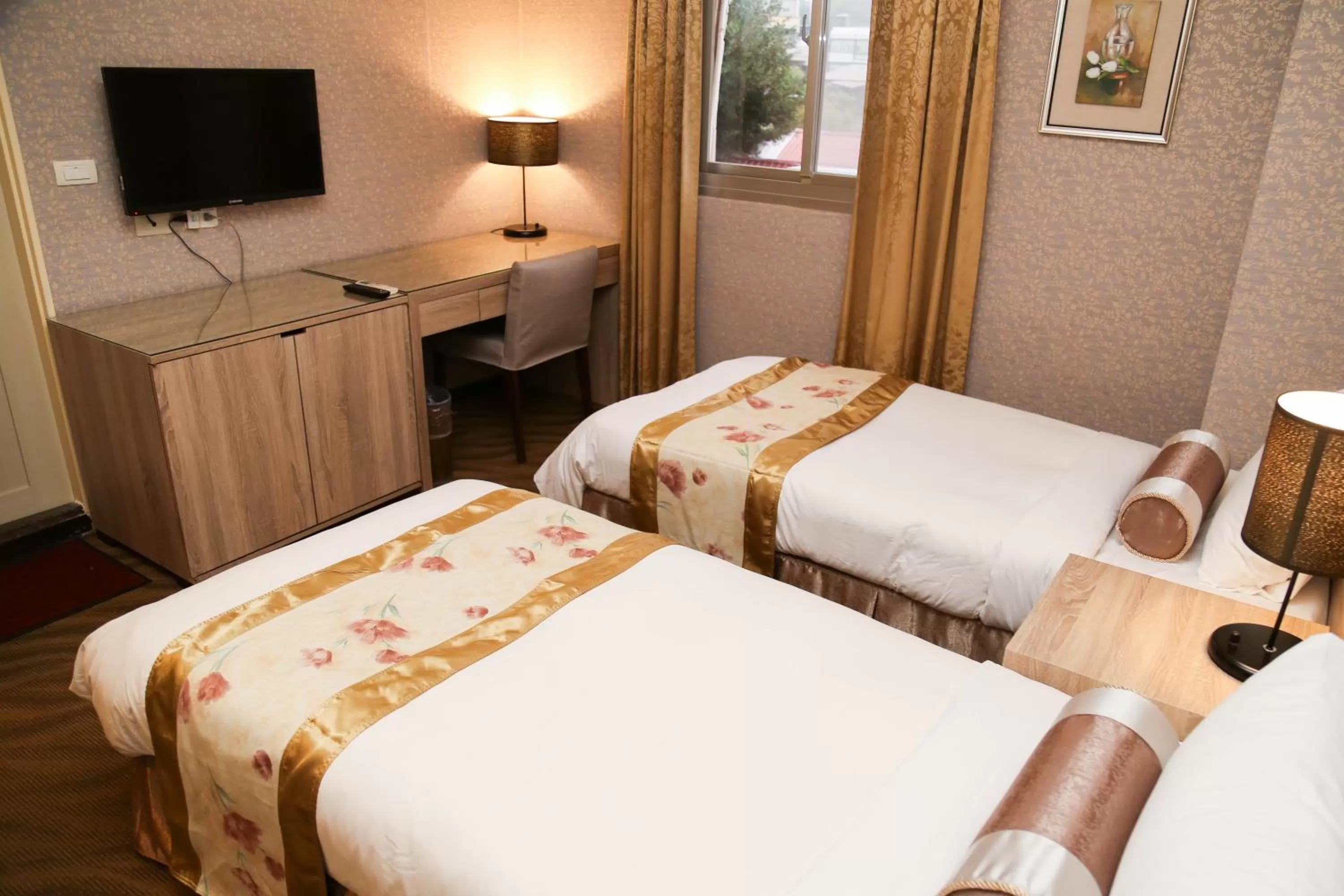 Twin Room in Unique Hotel