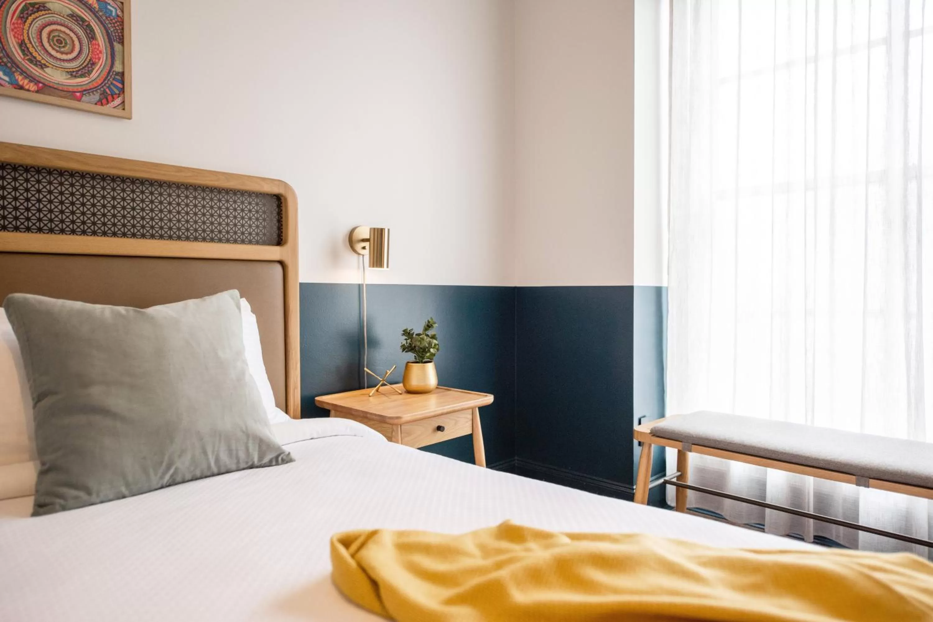 ADA Deluxe Room - 1 King Bed in Magnolia New Orleans