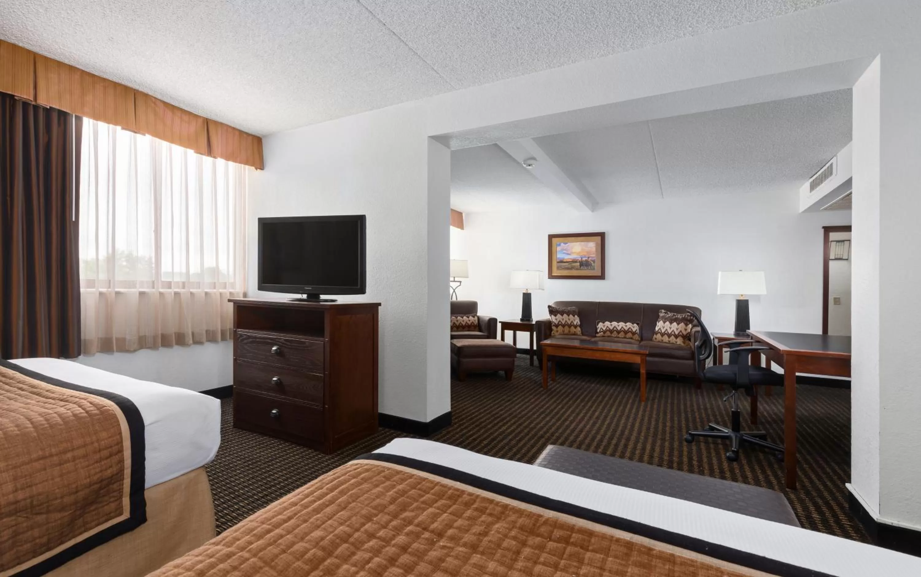 Queen Suite - Not Pet Friendly in Ramkota Hotel - Casper