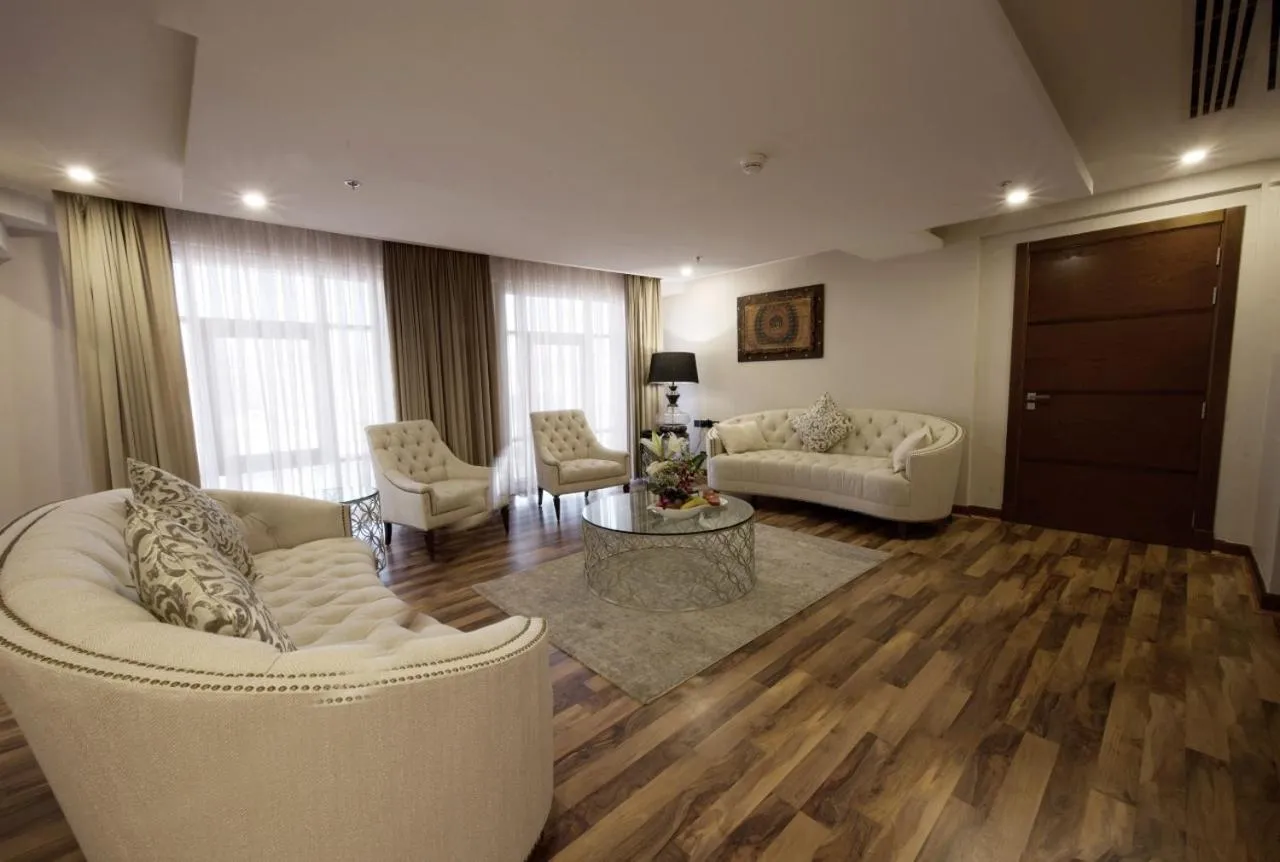 Royal Two Bedroom Suite Haram View in Rua Al Hijrah Hotel