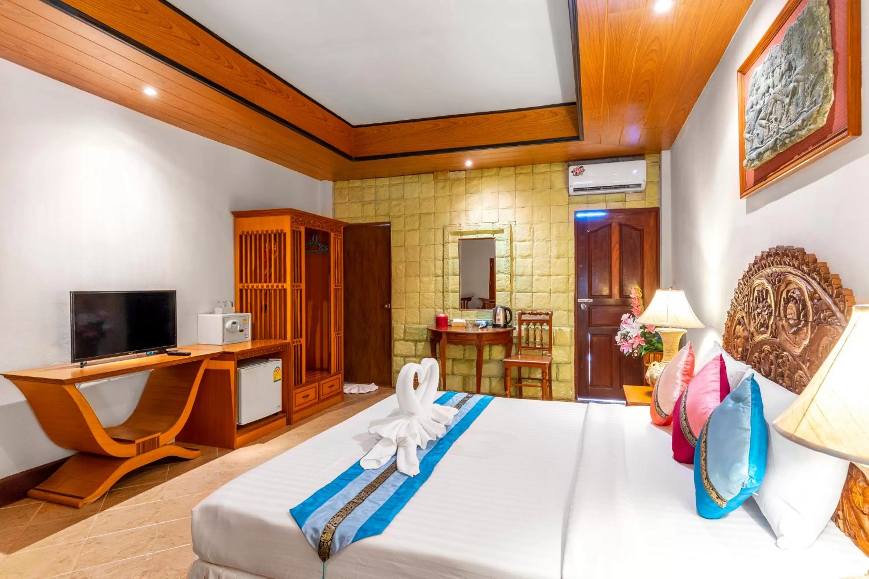 Superior Double Room with Garden View in Coconut Beach Resort, Koh Chang