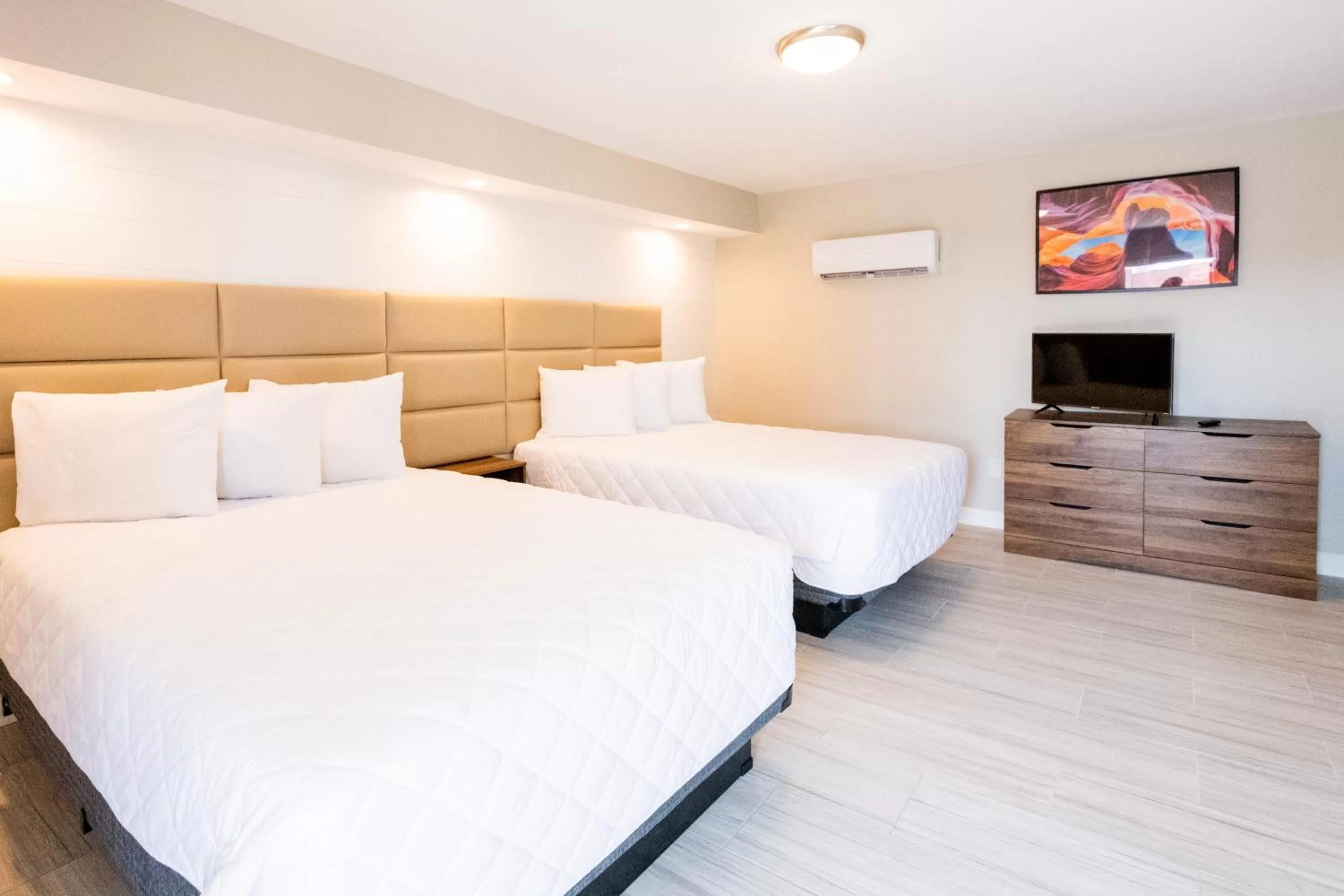 Three-Bedroom Suite in 300 Tenth