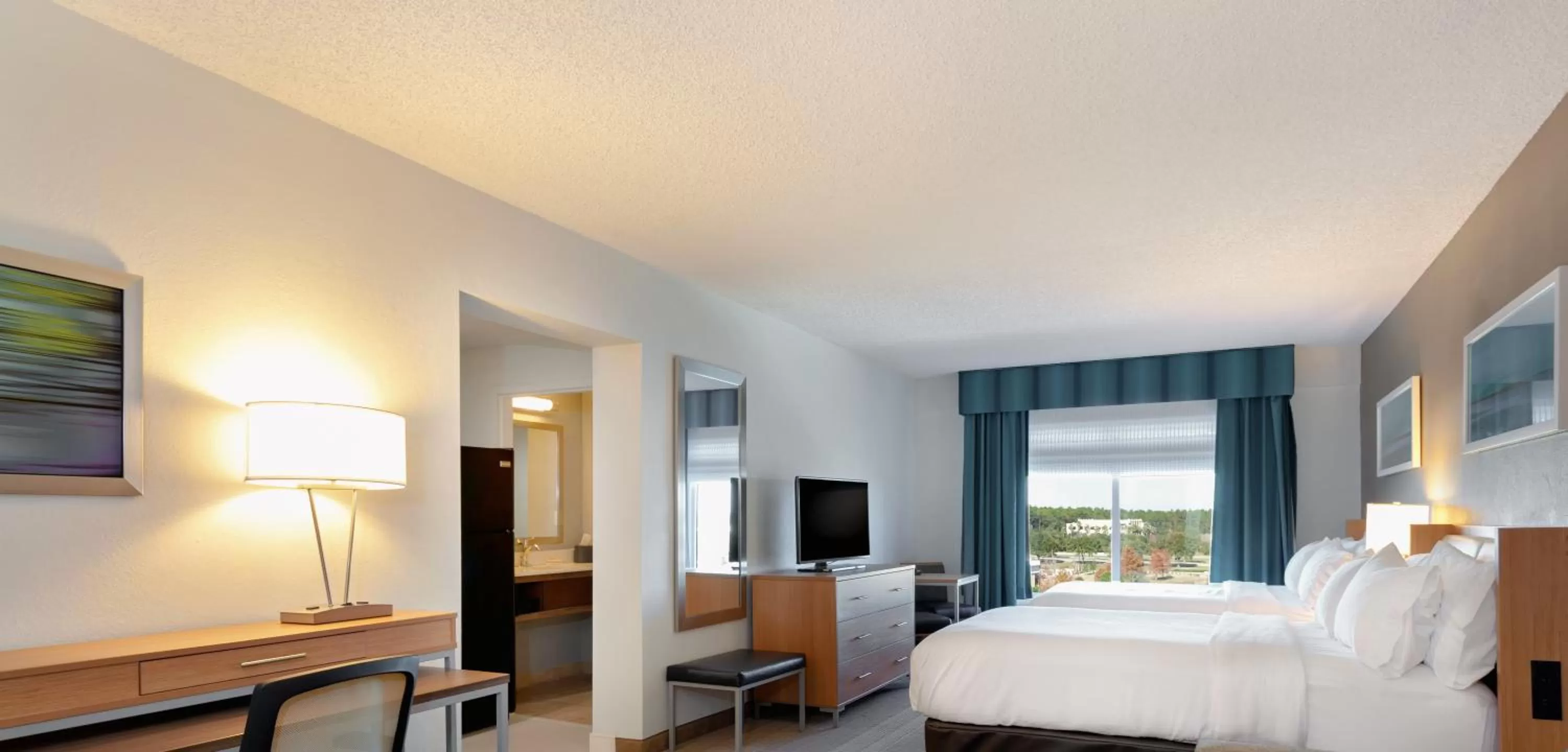 Queen Suite with Two Queen Beds and Sofa Bed in Holiday Inn - St Augustine - World Golf by IHG
