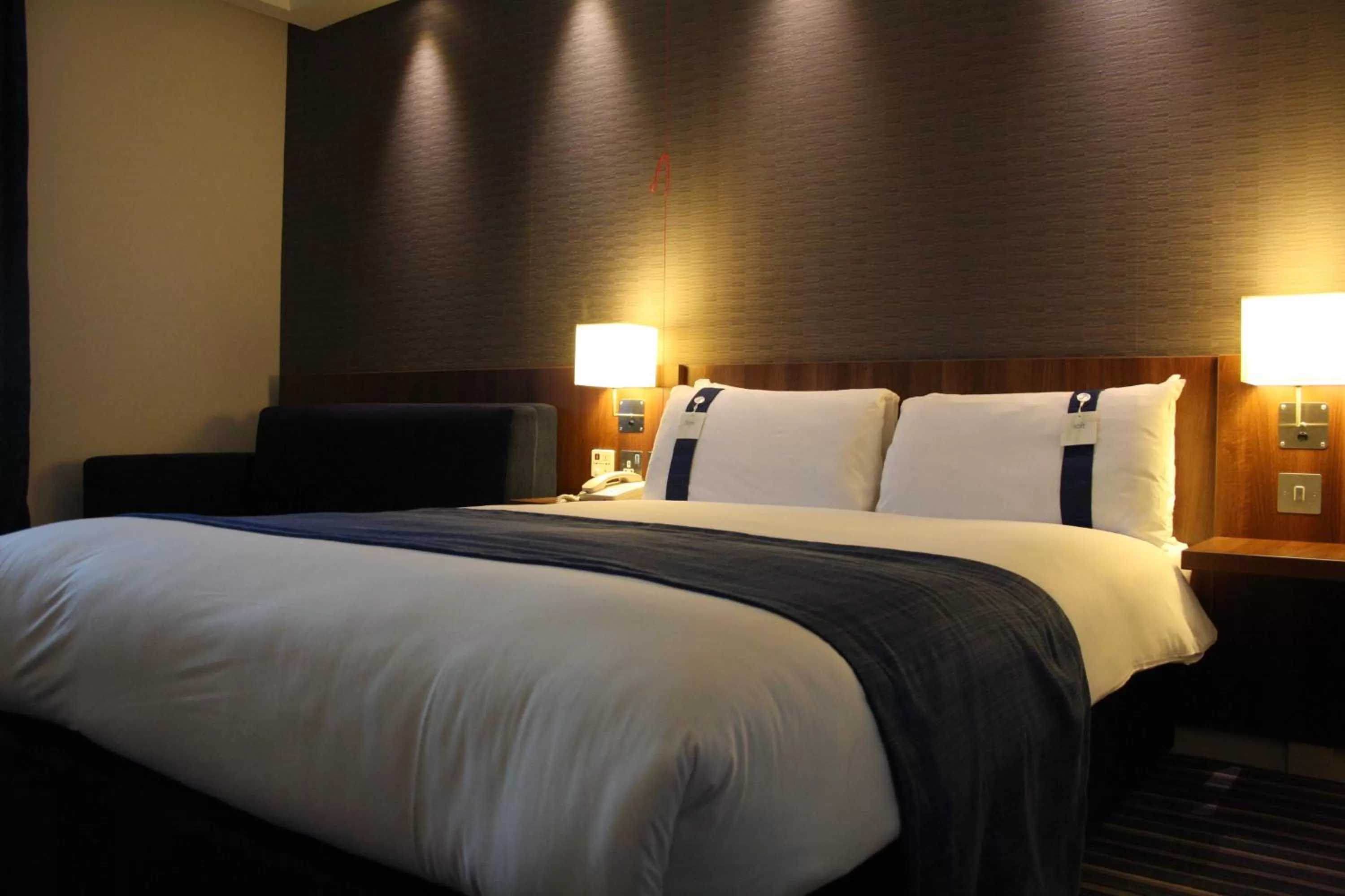 Double Room with Free Hot Breakfast - Accessible in Holiday Inn Express London Stratford by IHG