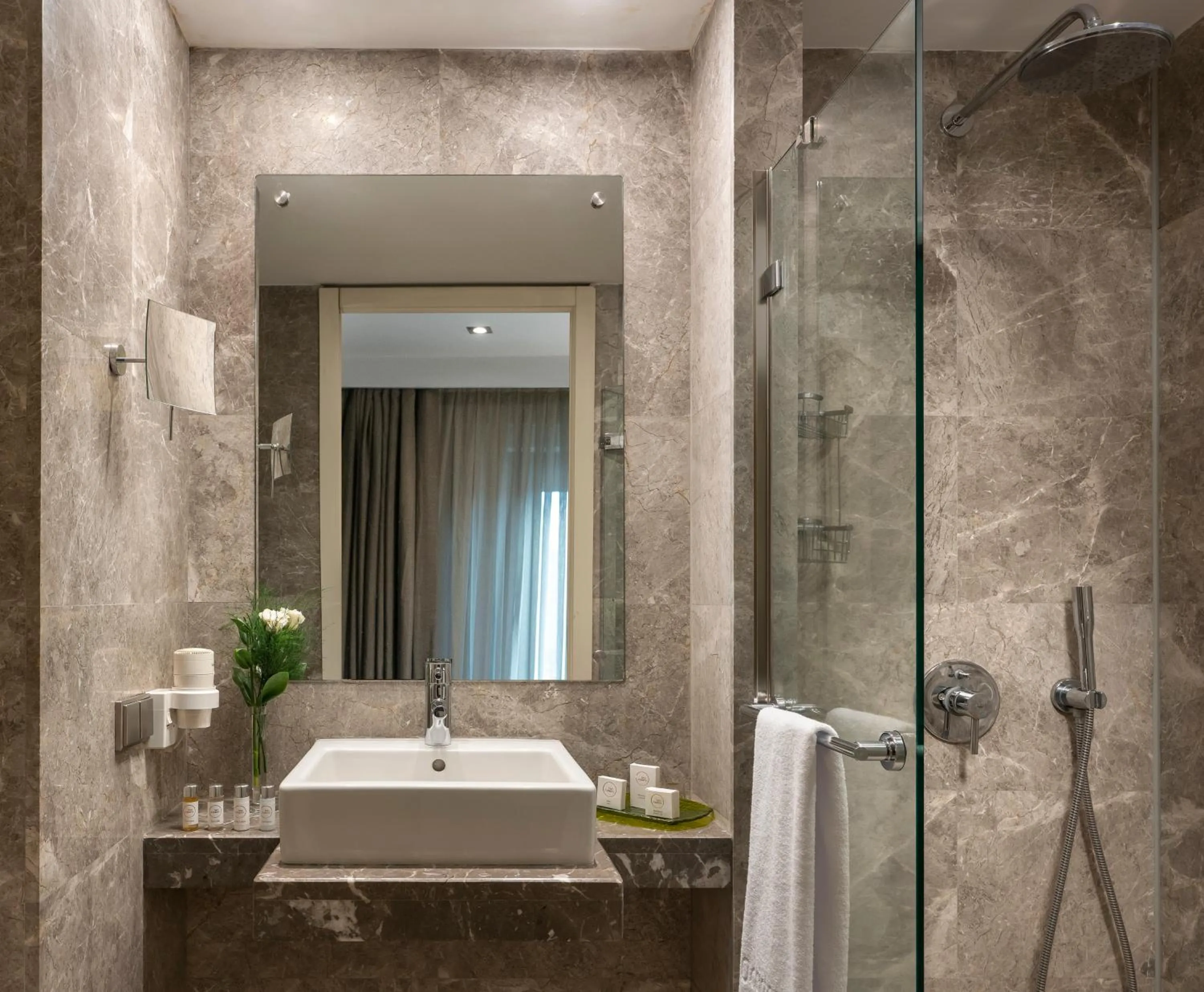 Double Room in Occidental Ankara