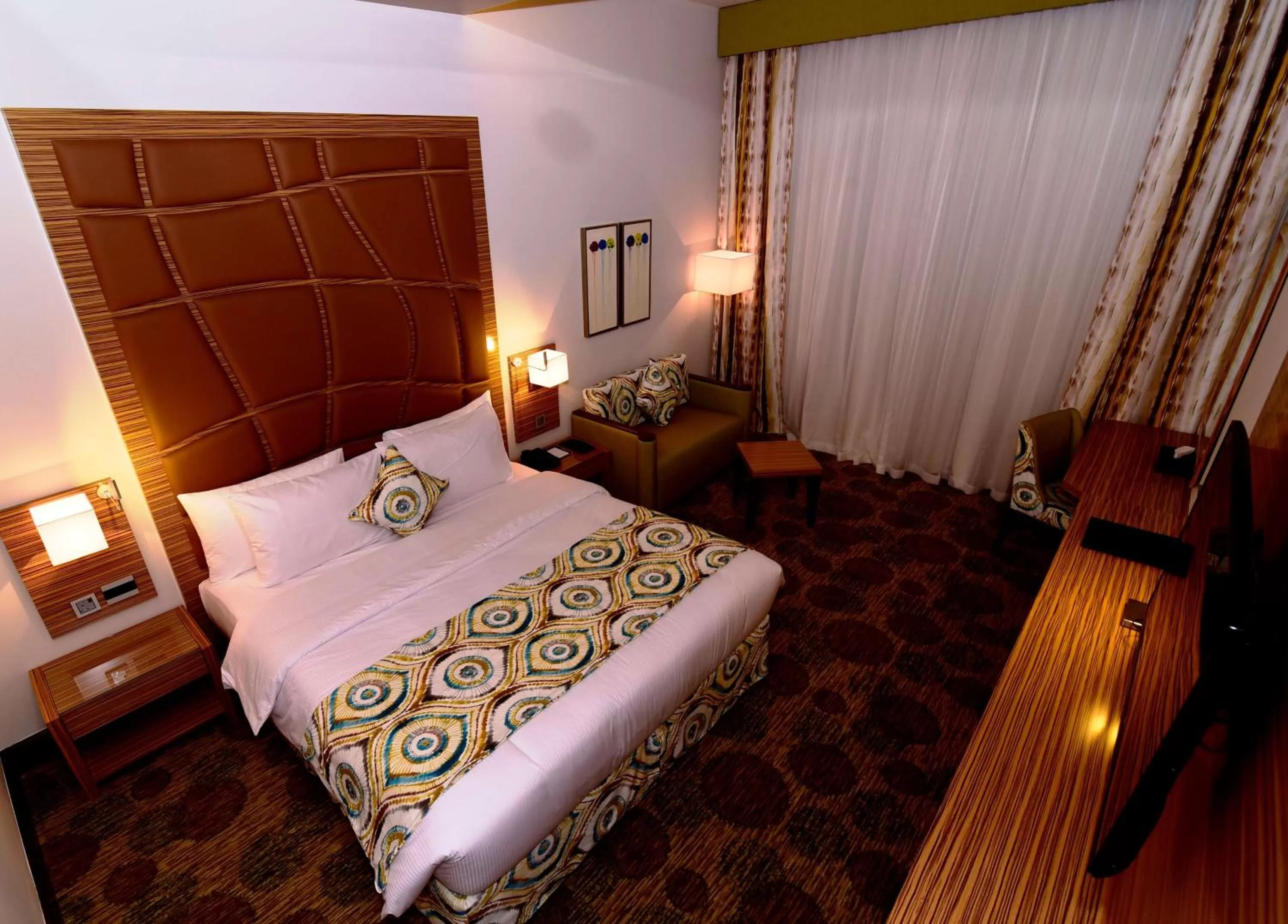 King Suite - Non-Smoking in Best Western Plus Pearl Creek