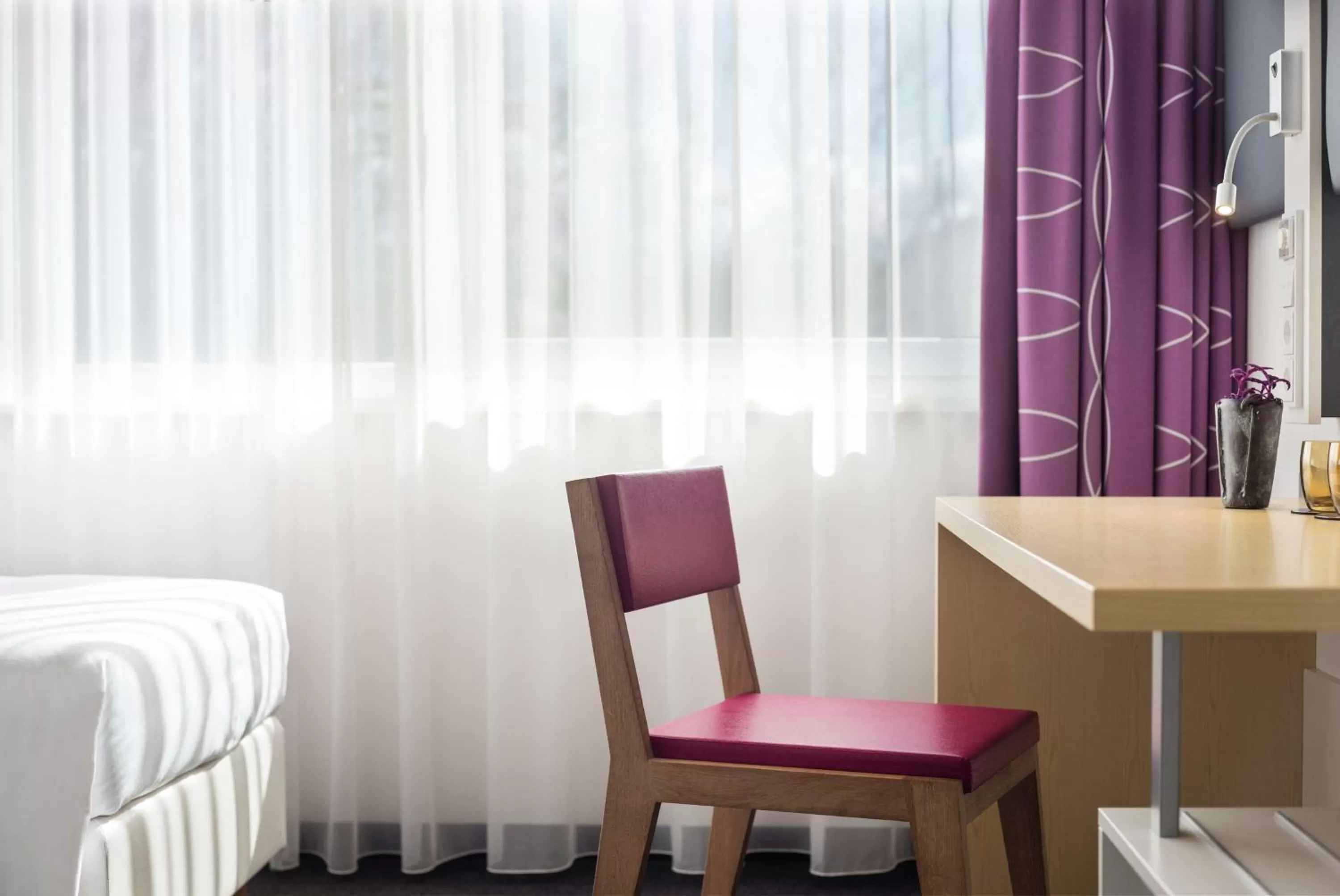 Twin Room - Disability Access in Lindner Hotel Frankfurt Sportpark, part of JdV by Hyatt