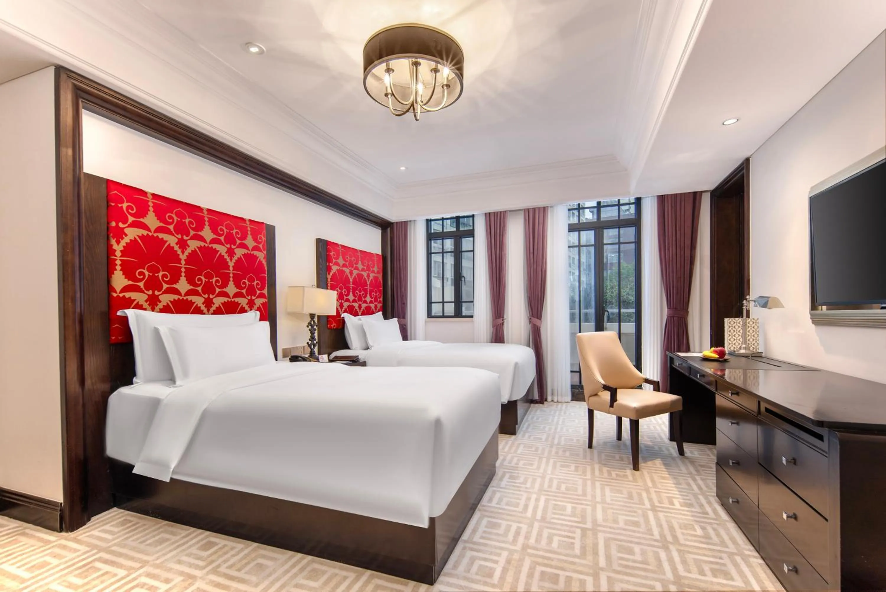 Boutique Balcony Twin Room - Welcome Fruit & Snacks & Beer * 1 per stay ( up 2 people ) in The Yangtze Boutique Shanghai