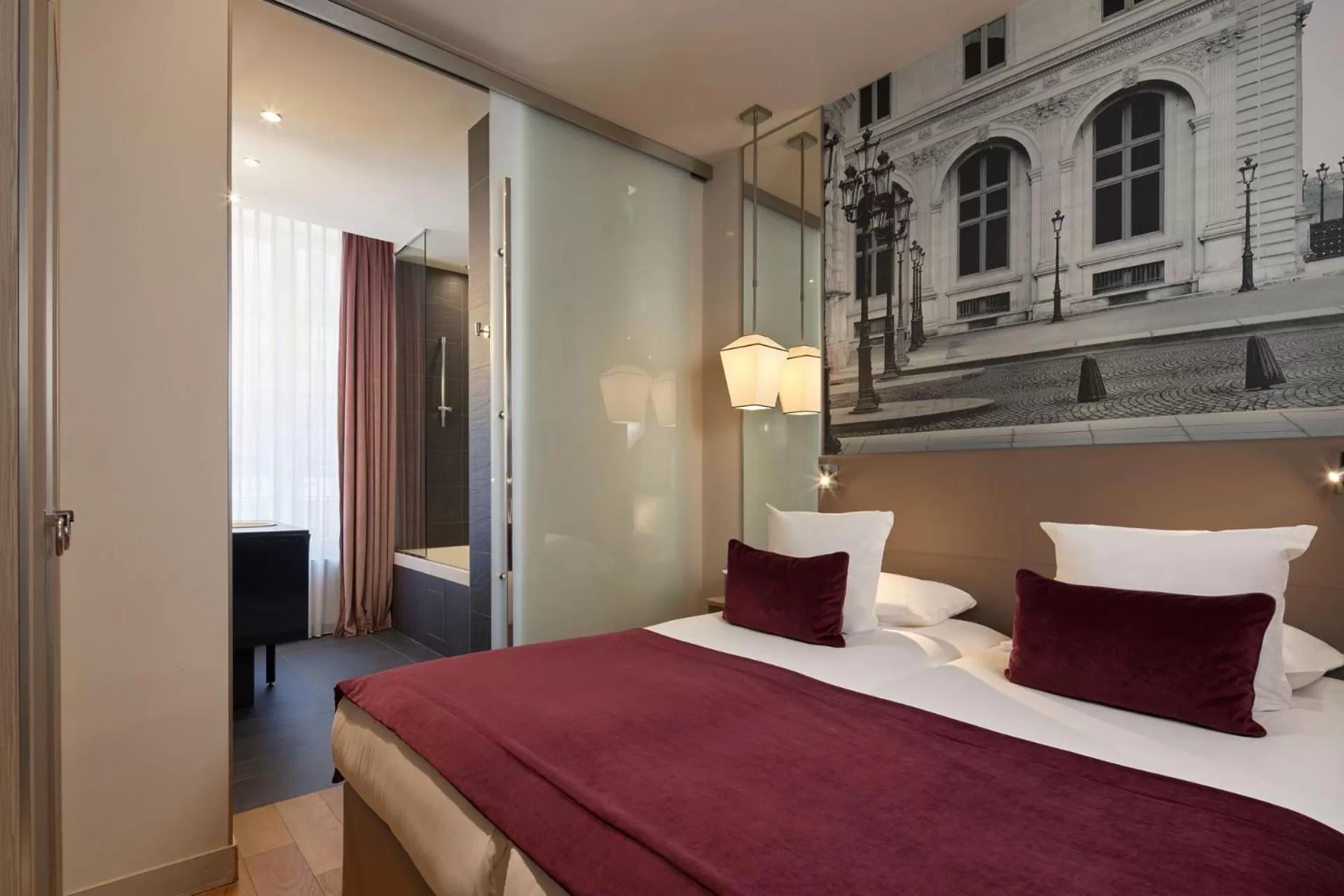 Superior Double or Twin Room with Spa Access in Hotel La Lanterne & Spa By Timhotel