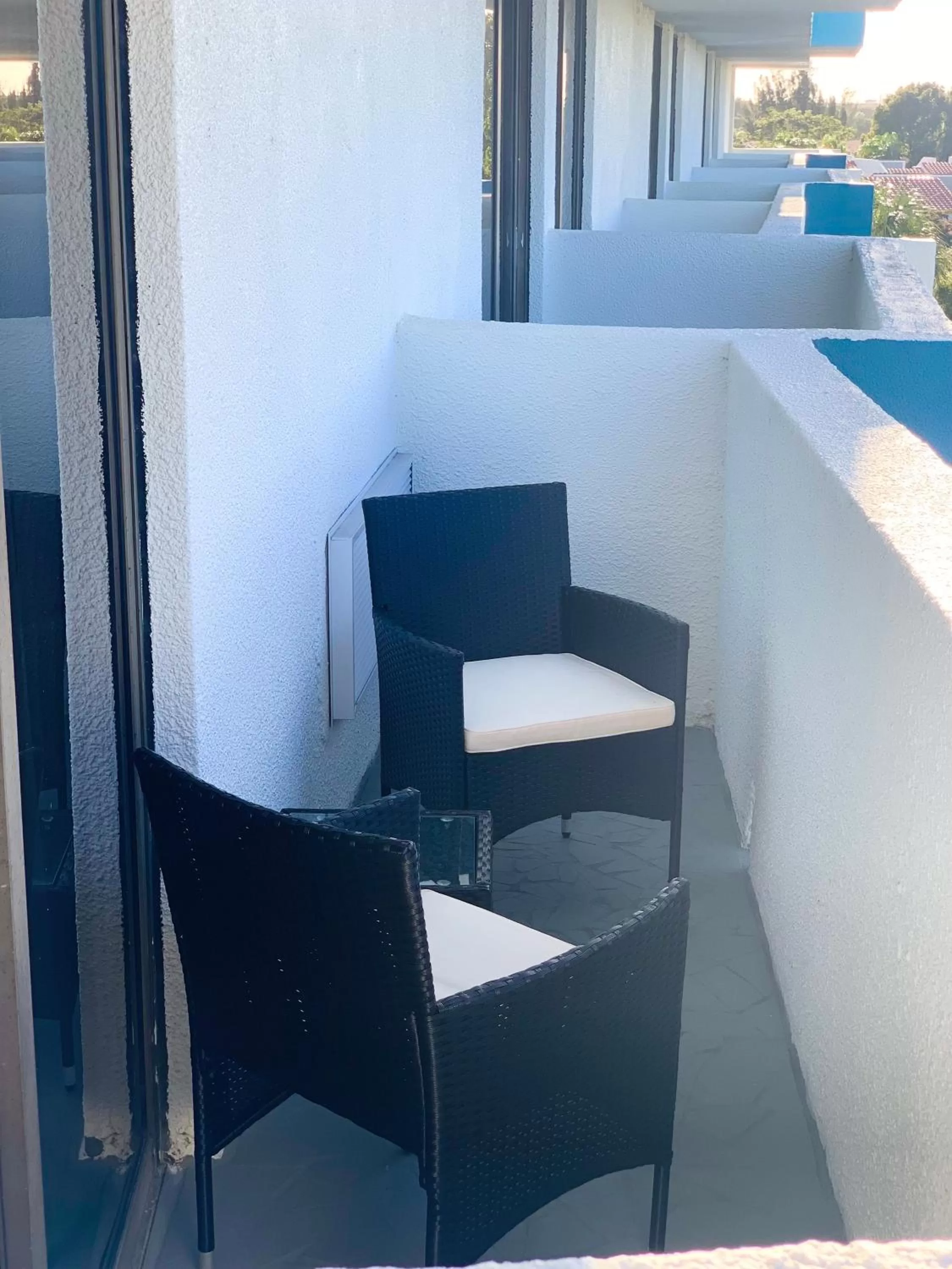 2 Queen Beds, Mobility/Hearing Accessible Room, Roll-In Shower, Non-Smoking in Chateau Mar Golf Resort, Trademark Collection by Wyndham