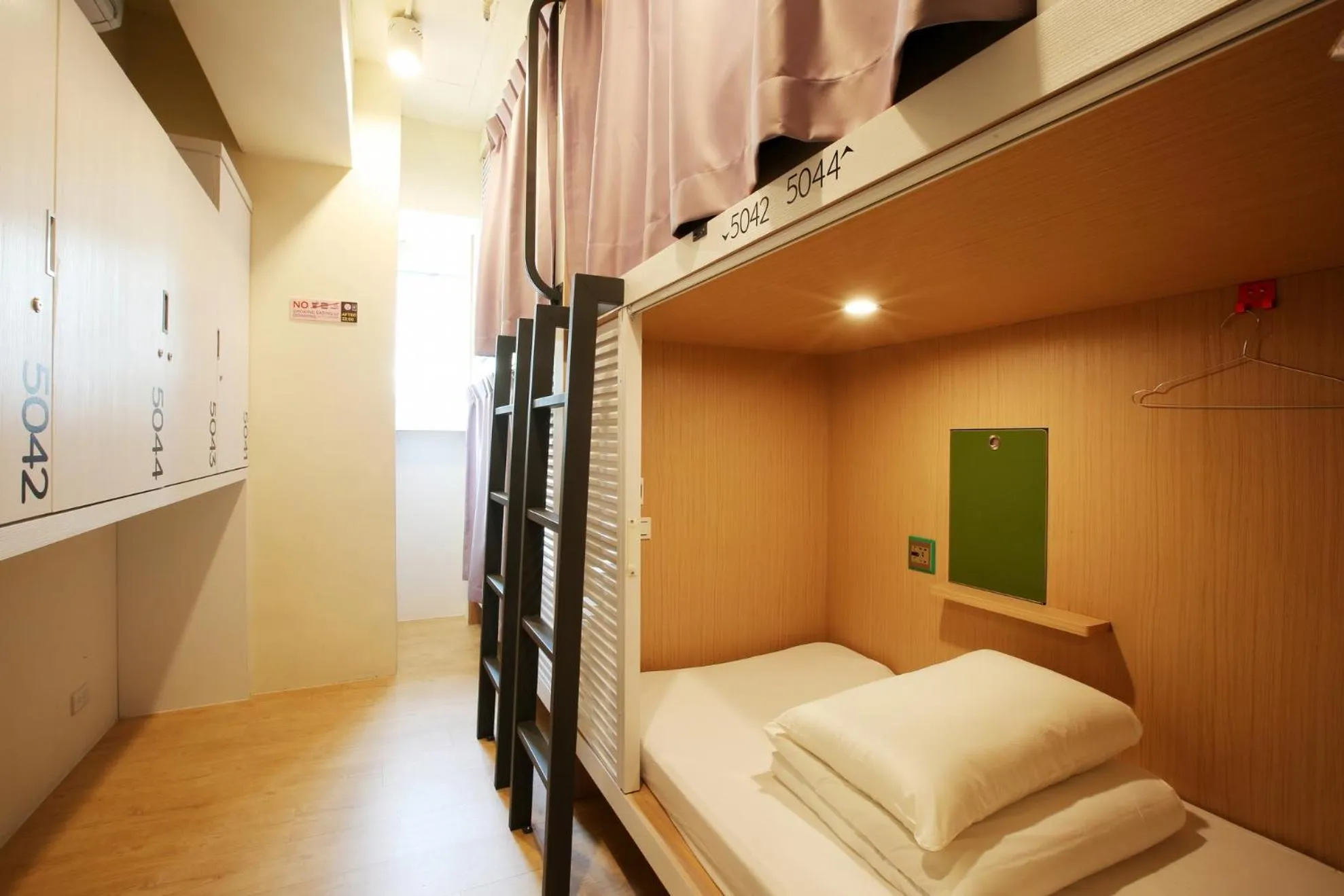 Bunk Bed in Female Dormitory Room   in Loosha Hostel