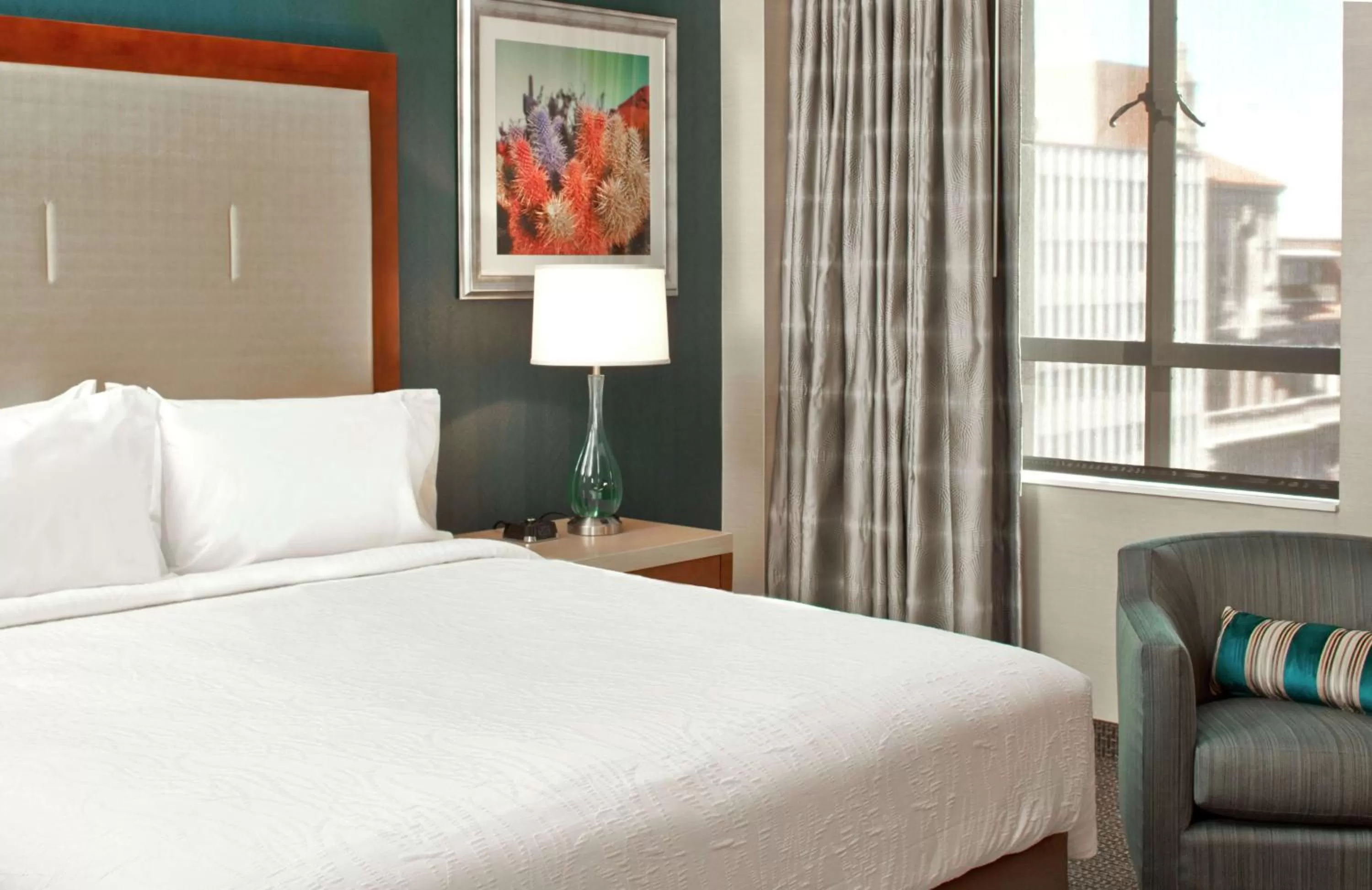 King Room in Hilton Garden Inn Phoenix Downtown