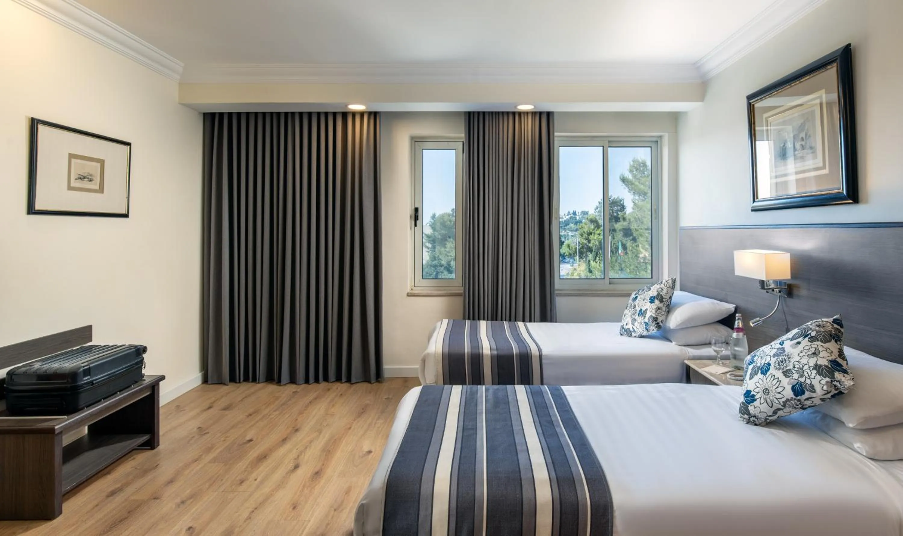 Standard Twin Room in Ambassador Hotel