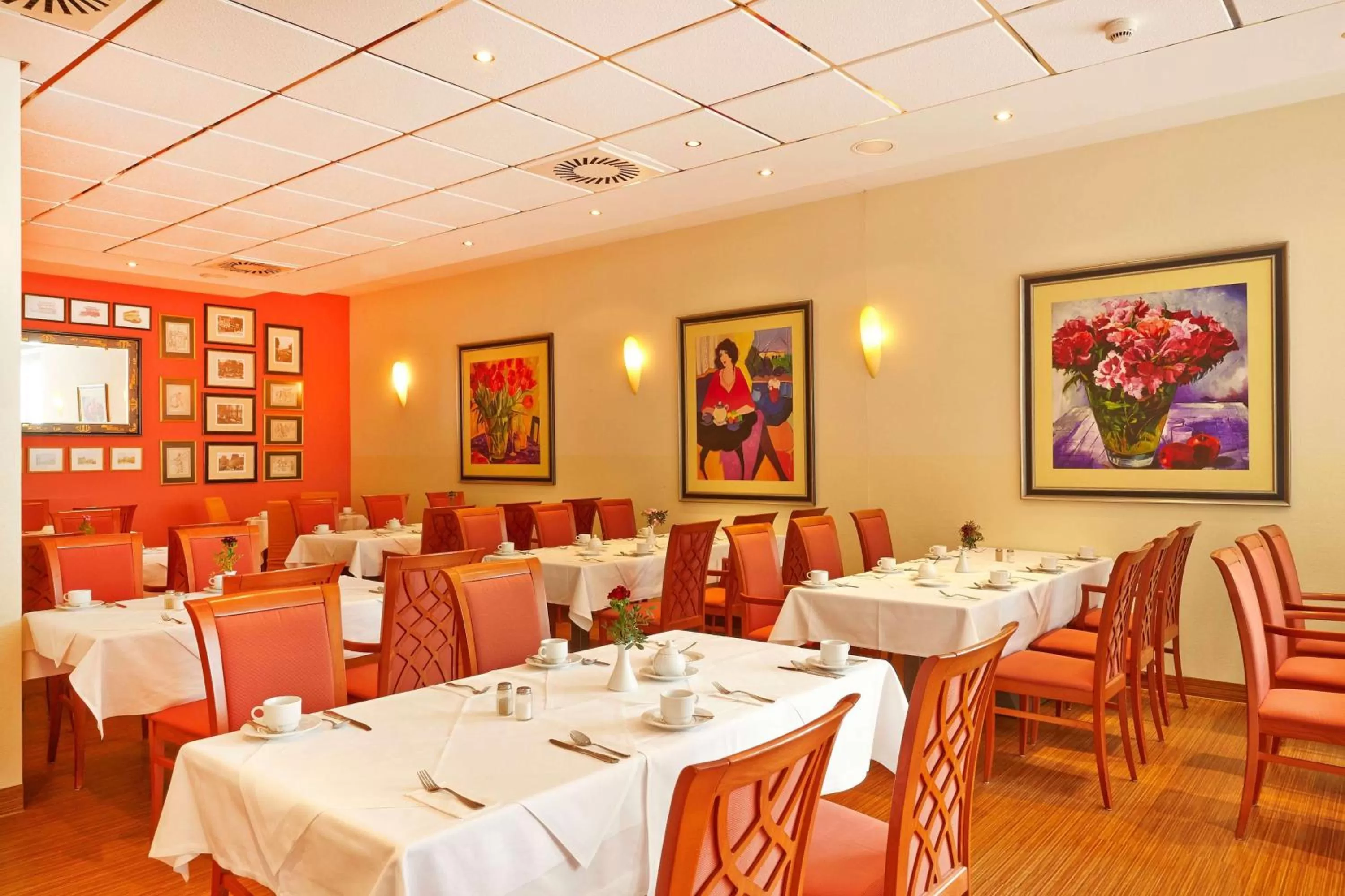 Restaurant/places to eat in H+ Hotel Berlin Mitte
