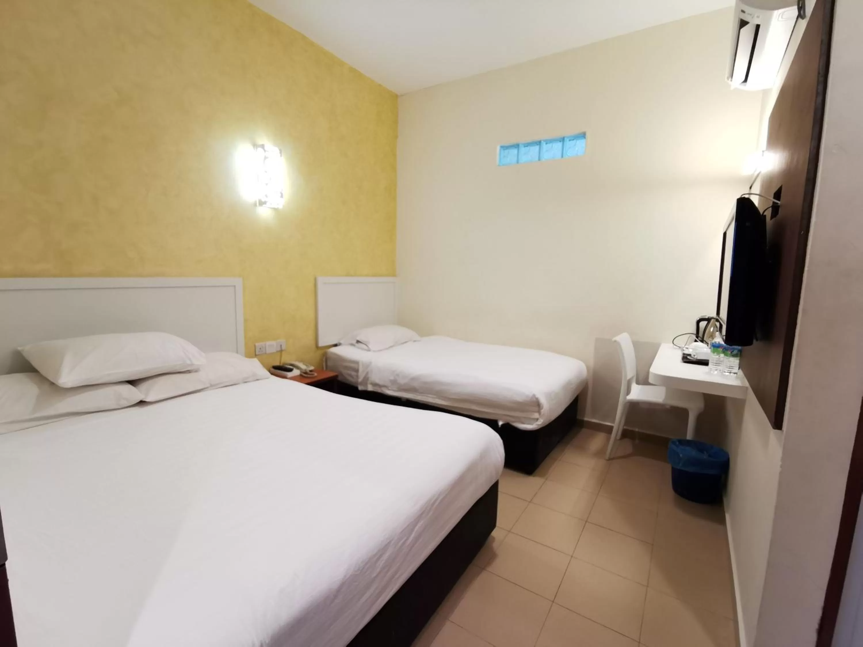 Triple Room in My Hotel Bukit Mertajam