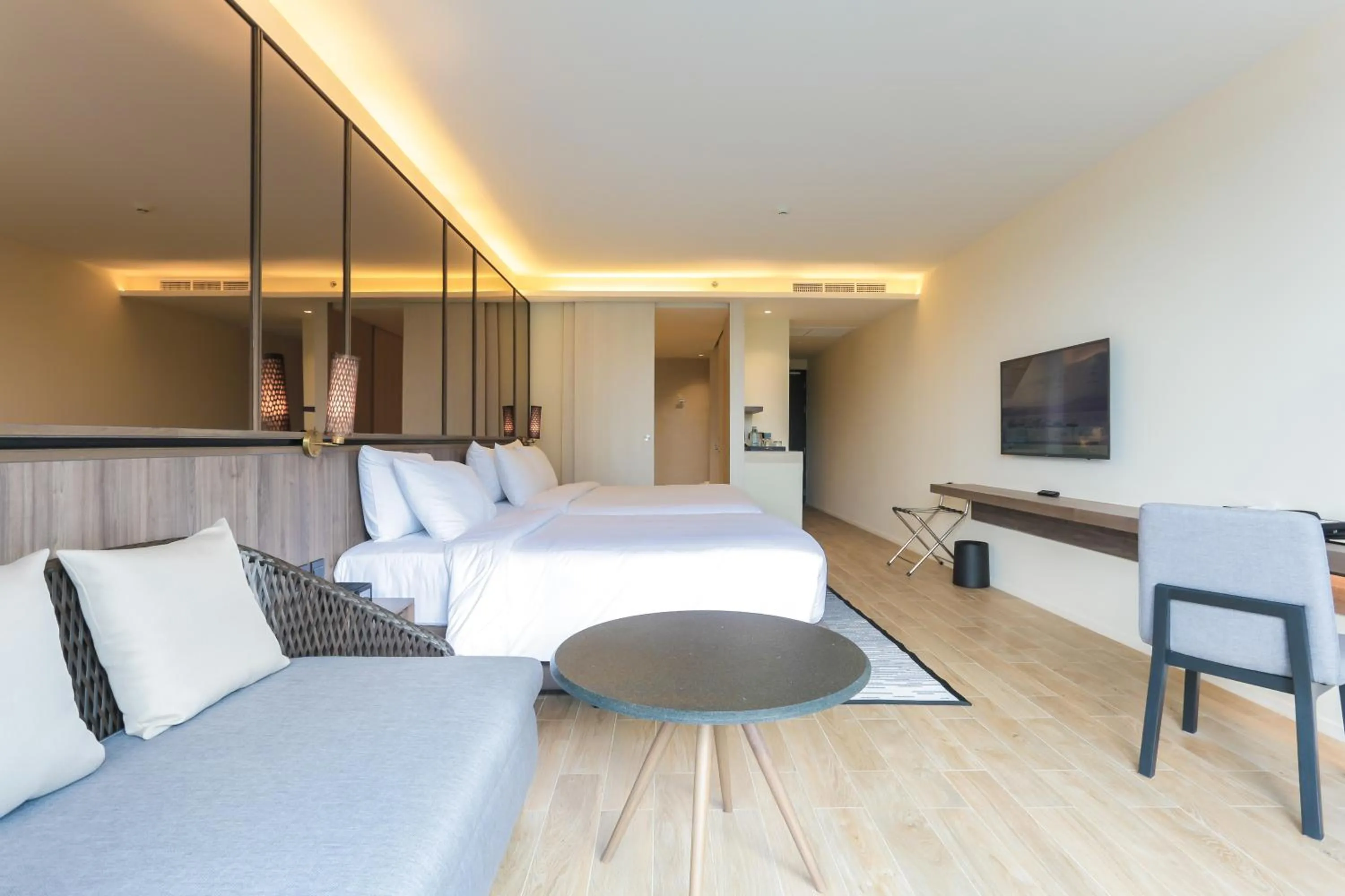 Deluxe Twin Room in Ana Anan Resort & Villas Pattaya