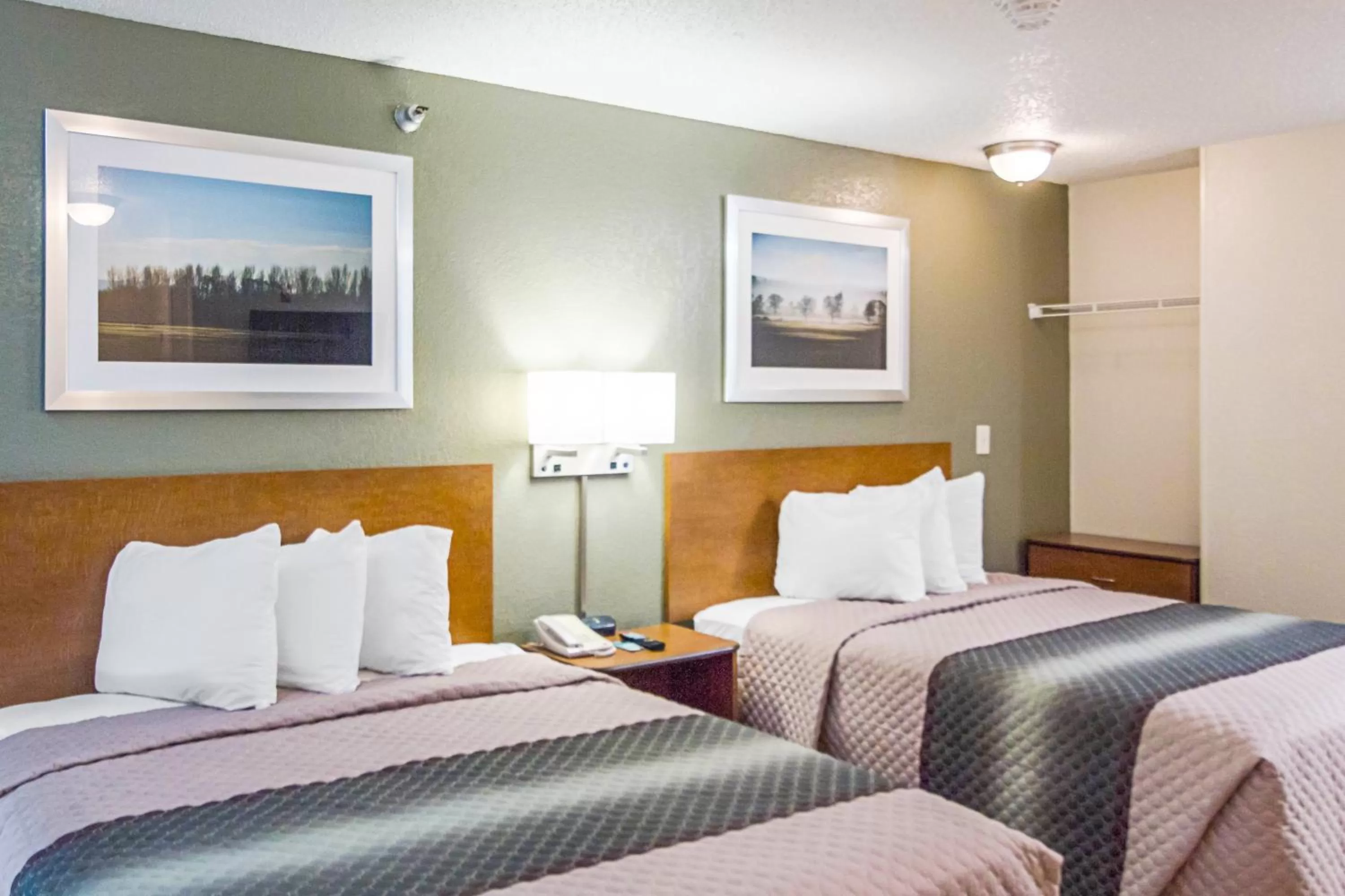 Studio Room with Two Queen Beds Non-Smoking in HomeTowne Studios by Red Roof Houston - West Oaks - Energy Corridor