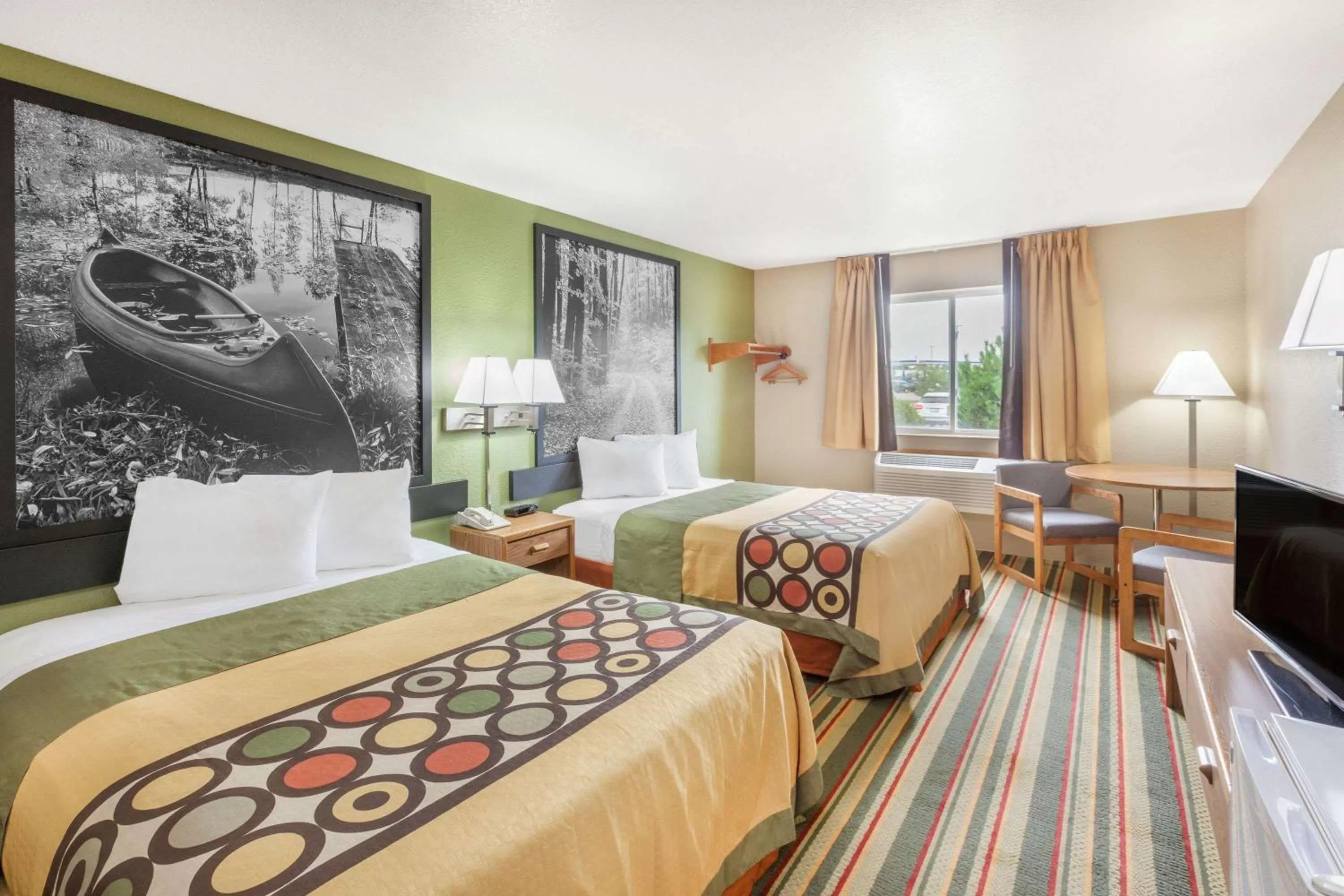 Deluxe Queen Room with Two Queen Beds - Non-Smoking in Super 8 by Wyndham Grayling