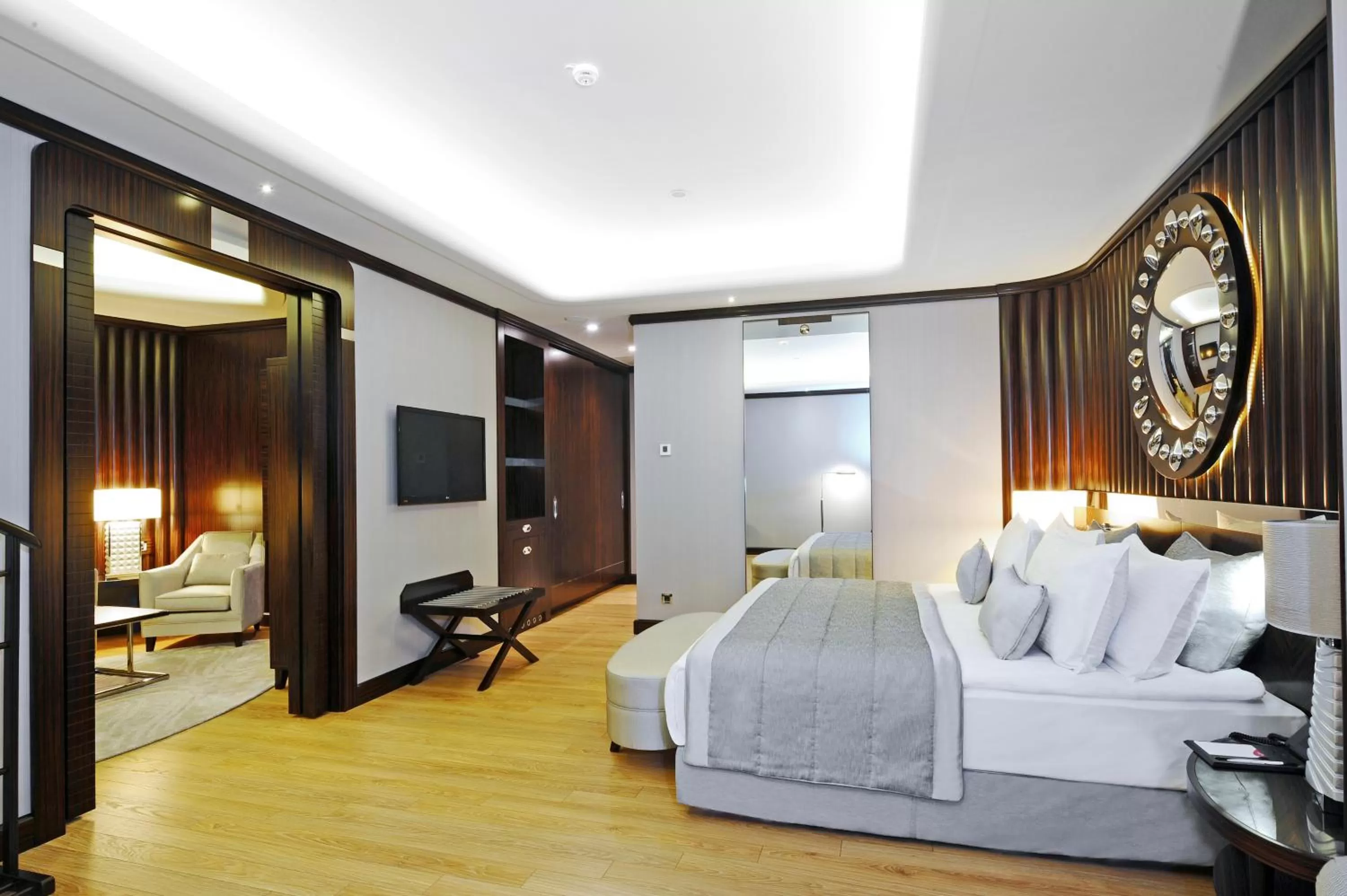 Executive Suite - Non-Smoking in Crowne Plaza Bursa Convention Center & Thermal Spa by IHG