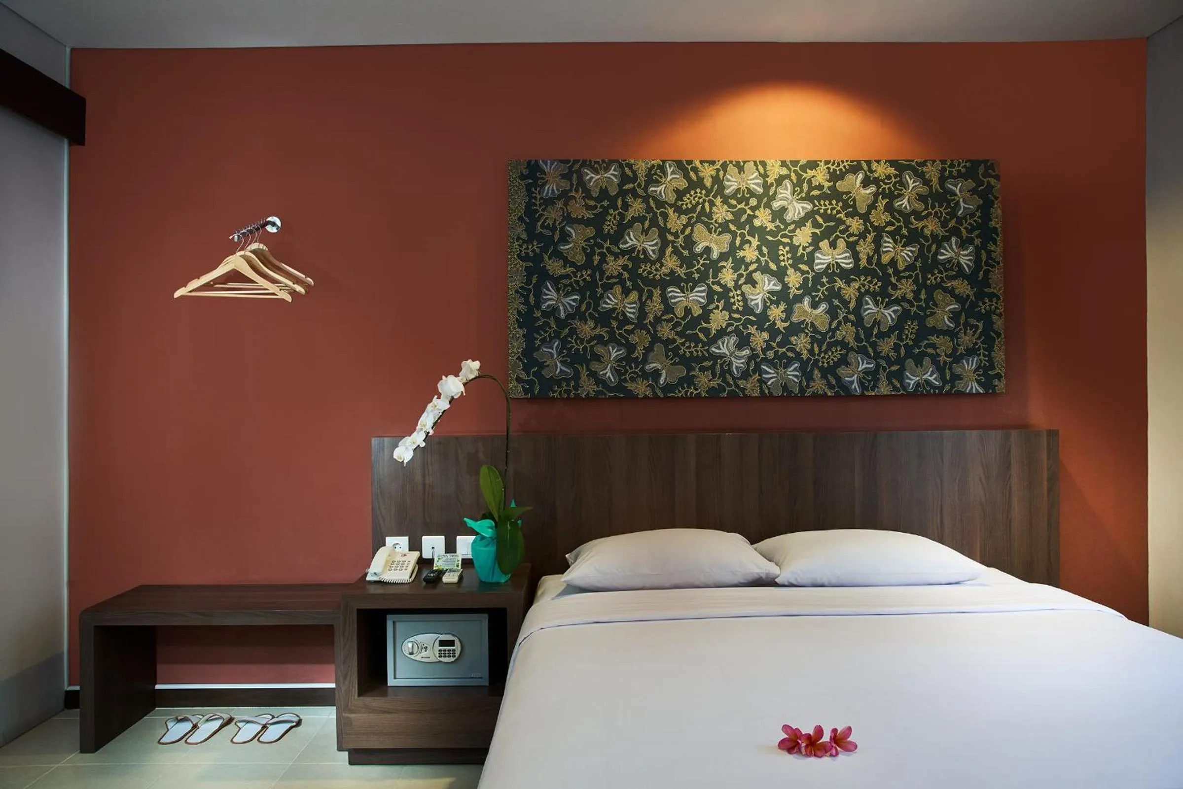 Deluxe Double or Twin Room in Praja Hotel