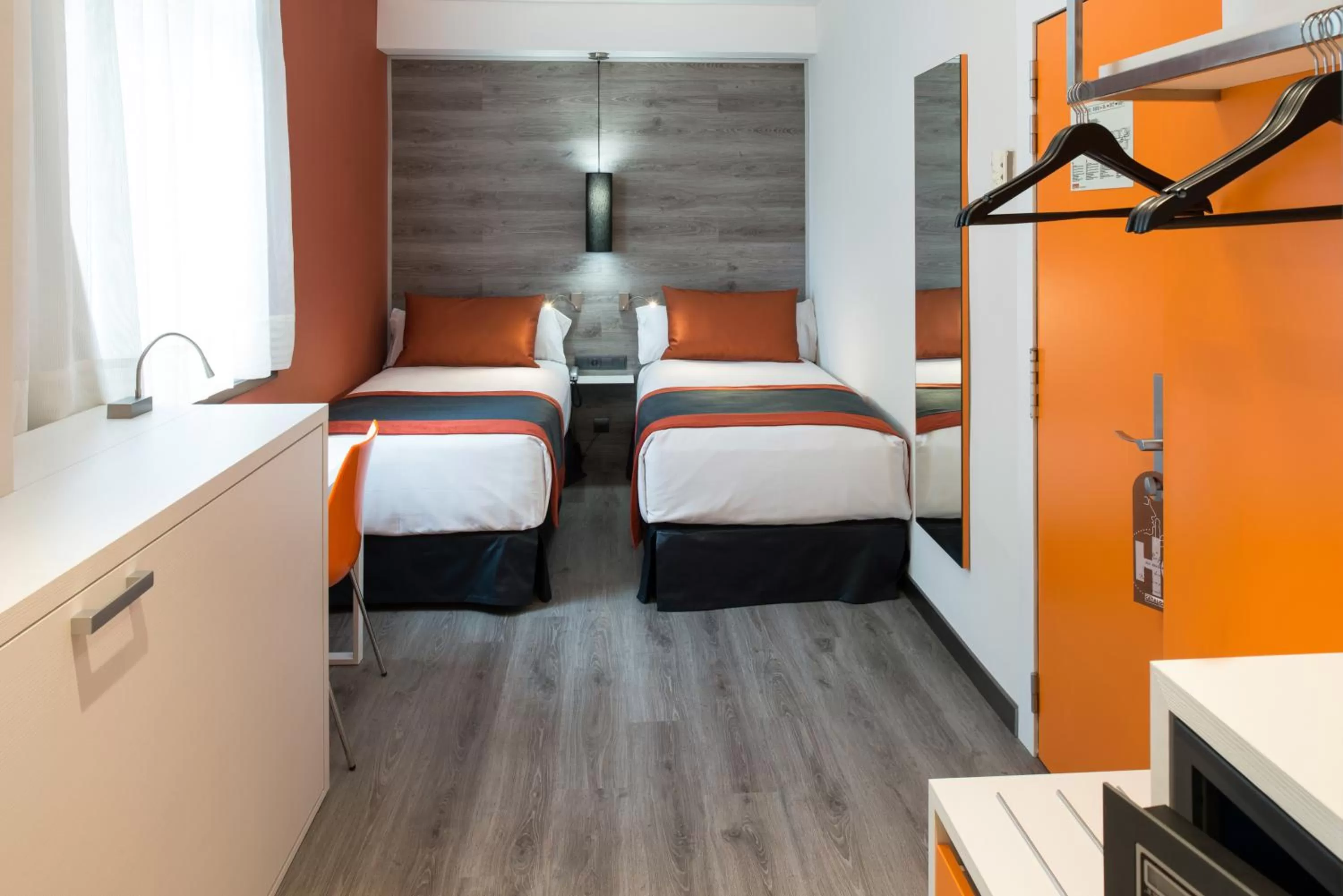 Double Room in Catalonia Mikado