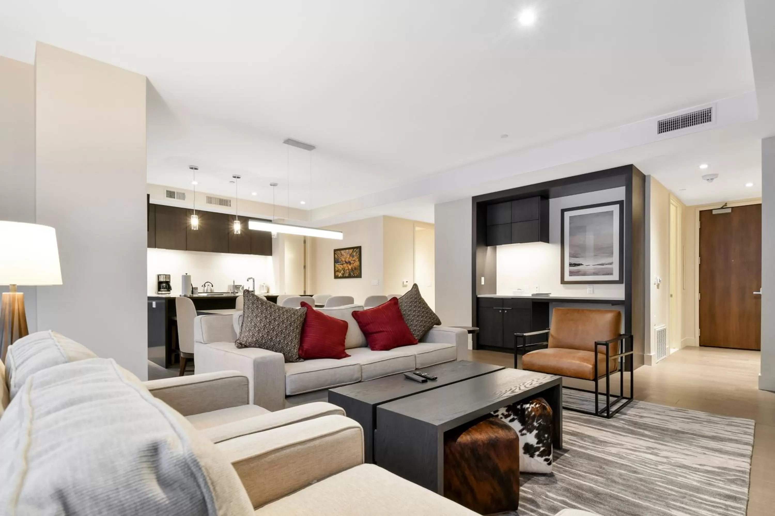 Three-Bedroom Apartment in Lift Park City Condominiums