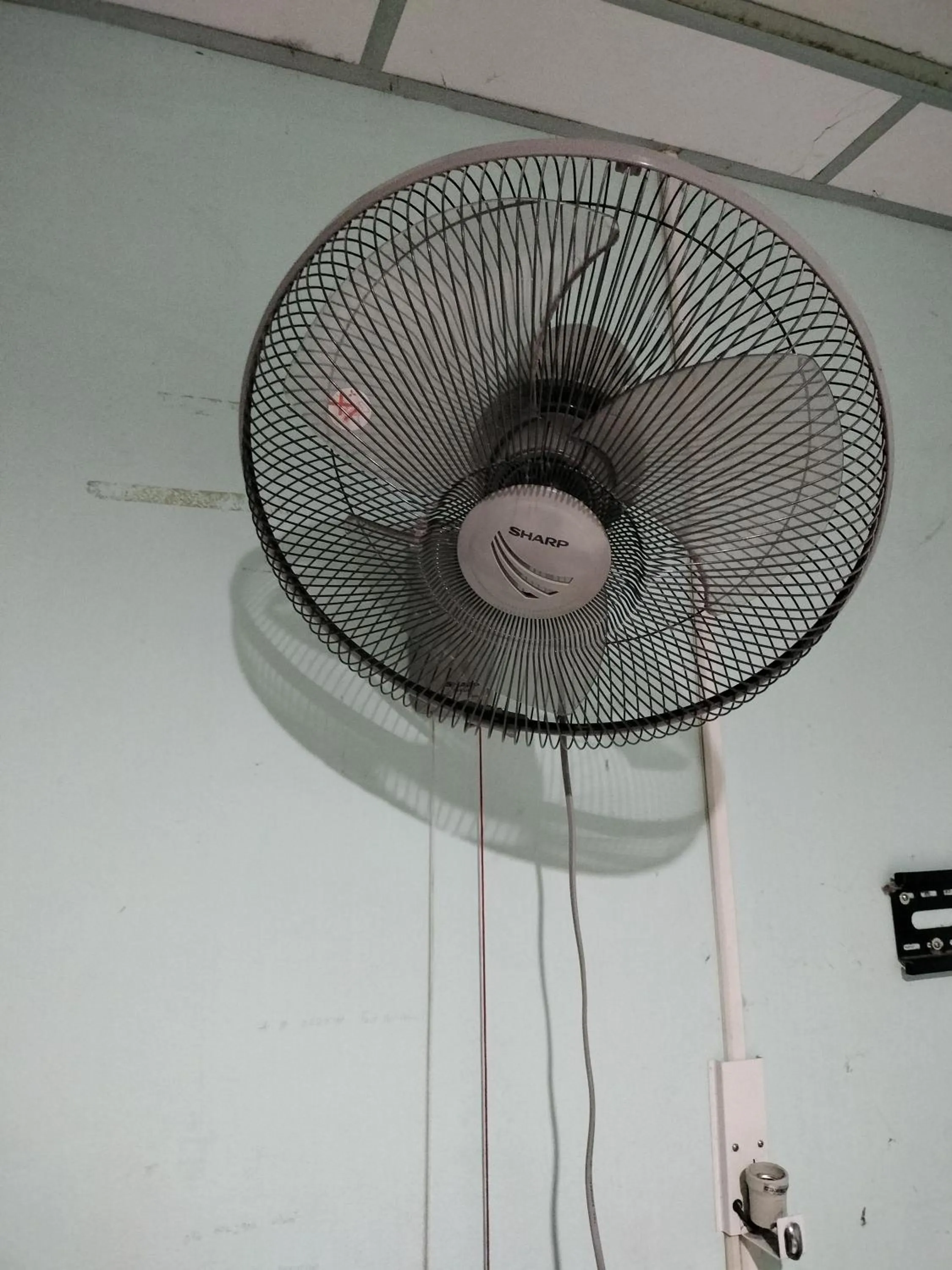 Twin Room with Shared Toilet - single occupancy in Canaan