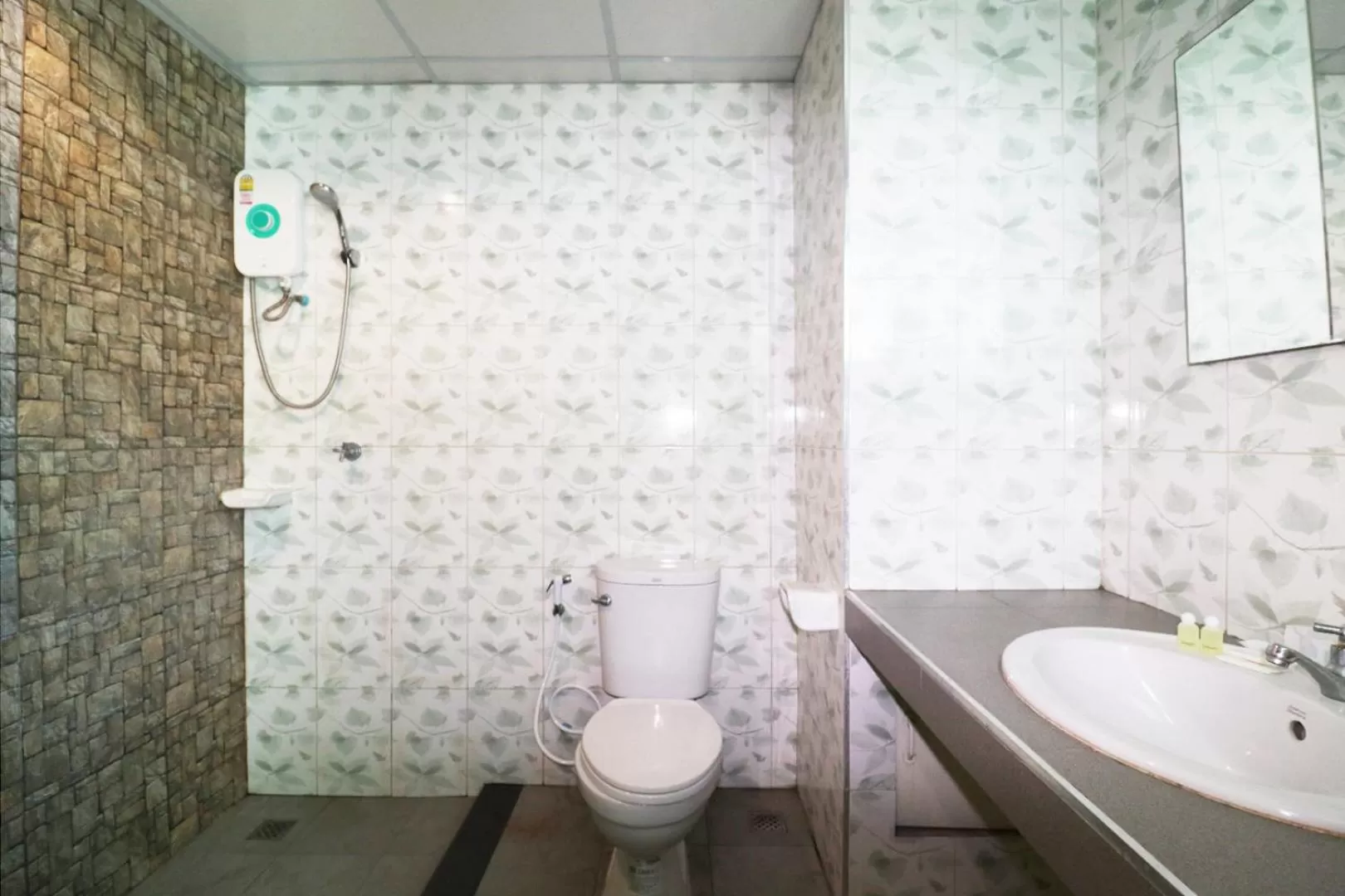 Standard Double Room in Eden Garden Resort