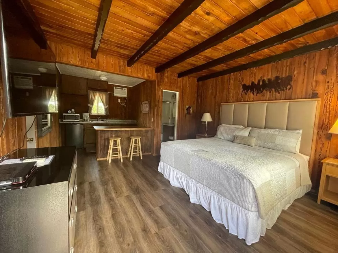 Double or Twin Room in Riverfront Lodging