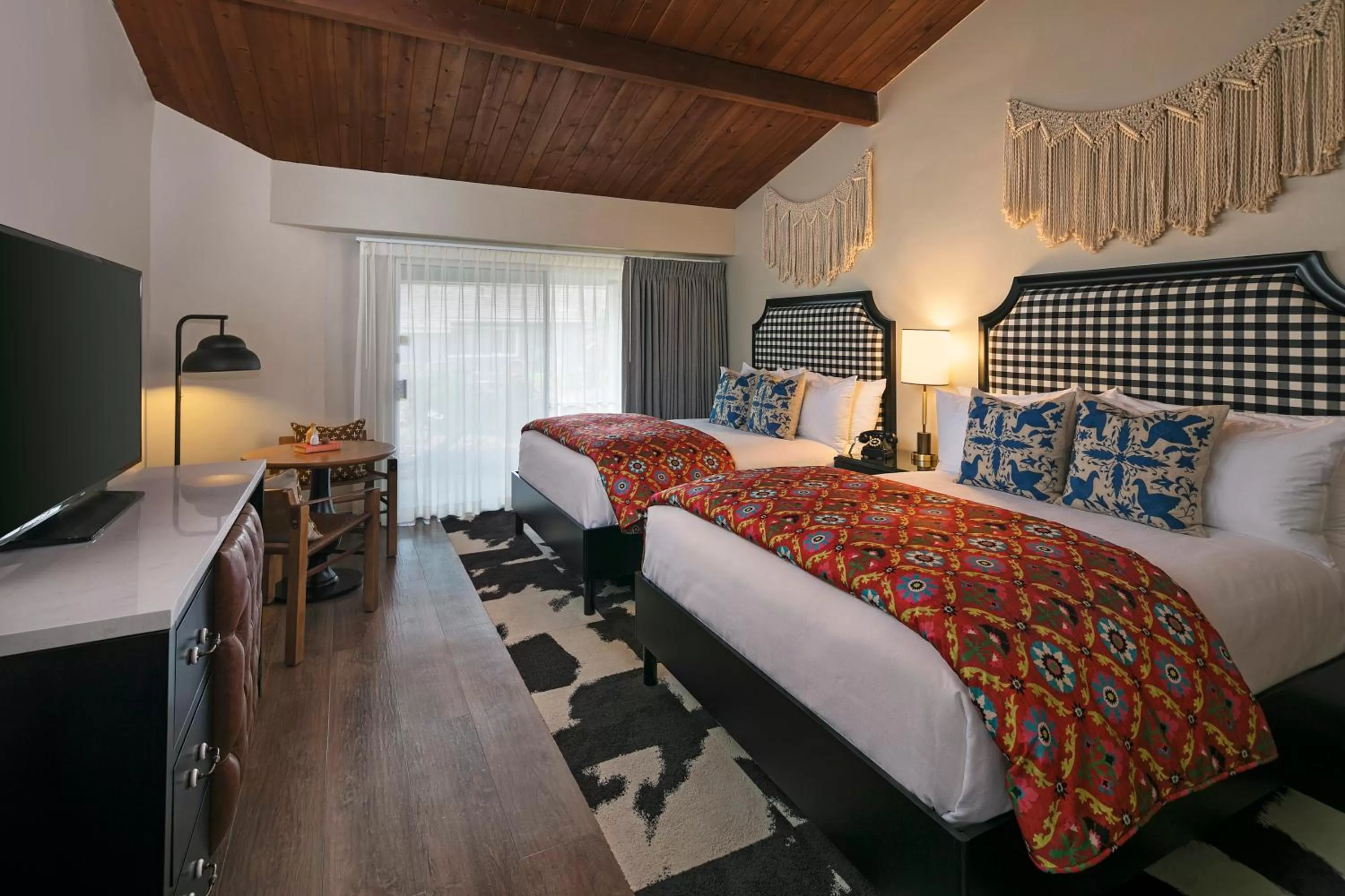 Standard Queen Room with Two Queen Beds in Oceanpoint Ranch